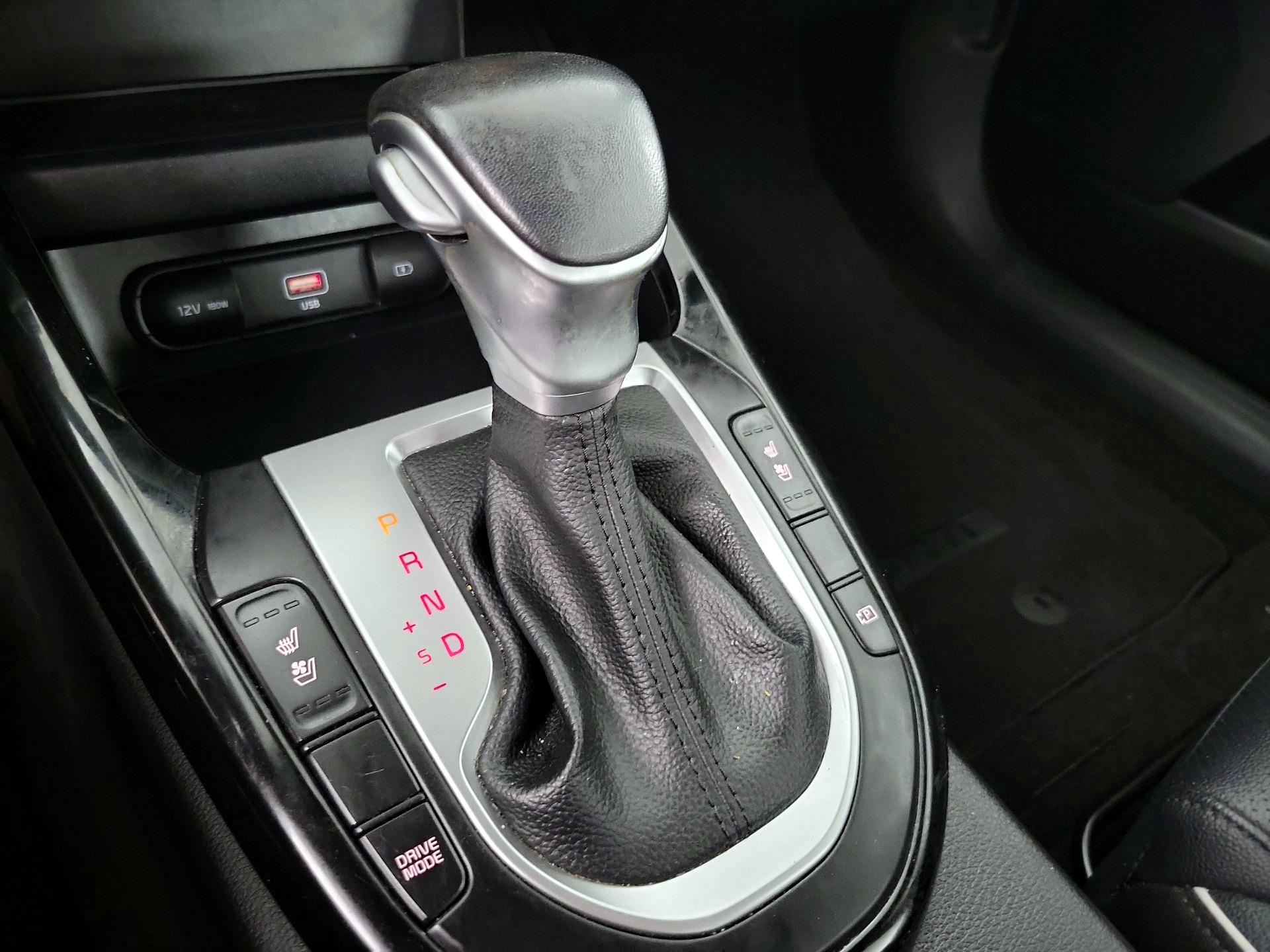 Thumbnail: 2023 Kia Forte - 18