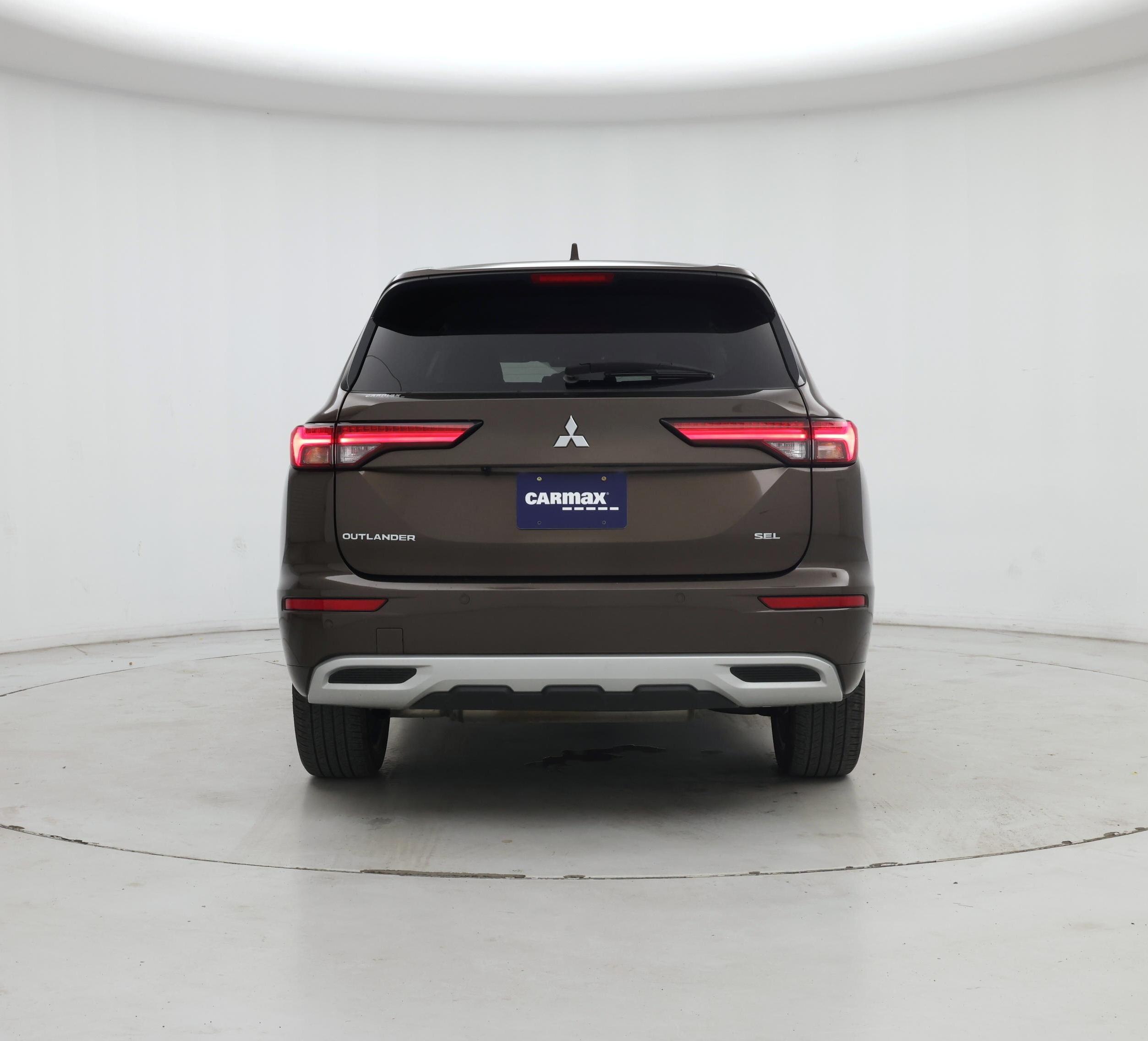 Thumbnail: 2024 Mitsubishi Outlander - 6