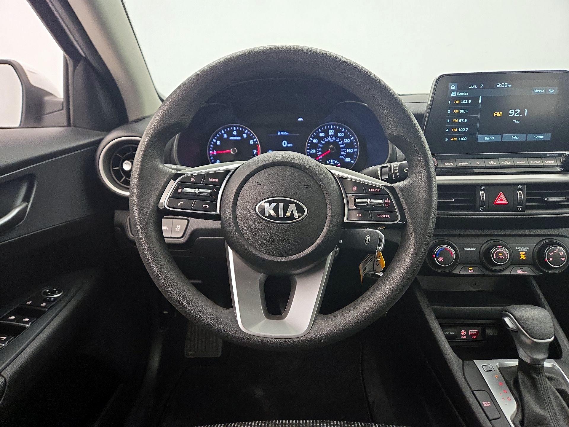 Thumbnail: 2021 Kia Forte - 10