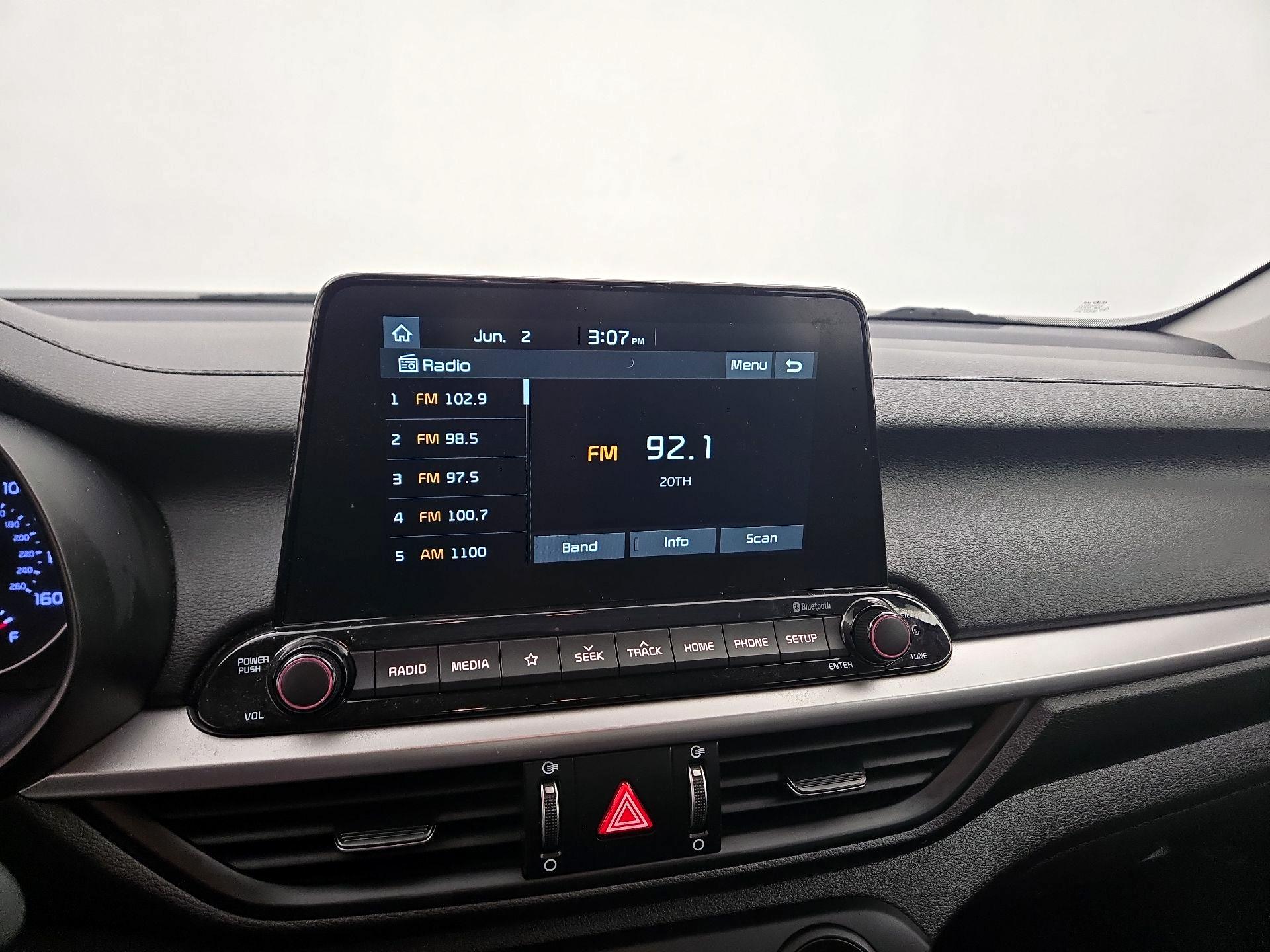 Thumbnail: 2021 Kia Forte - 15