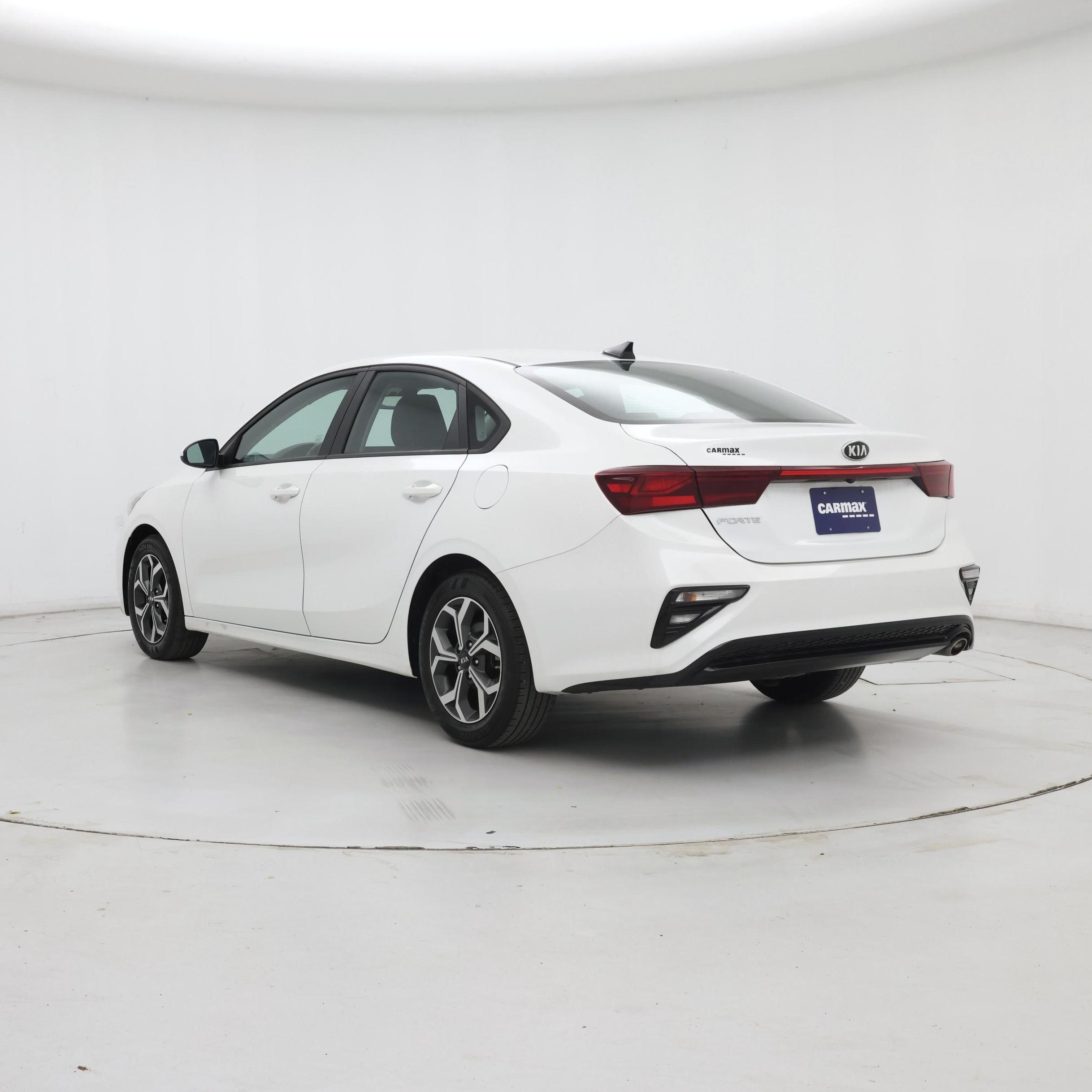 Thumbnail: 2021 Kia Forte - 2