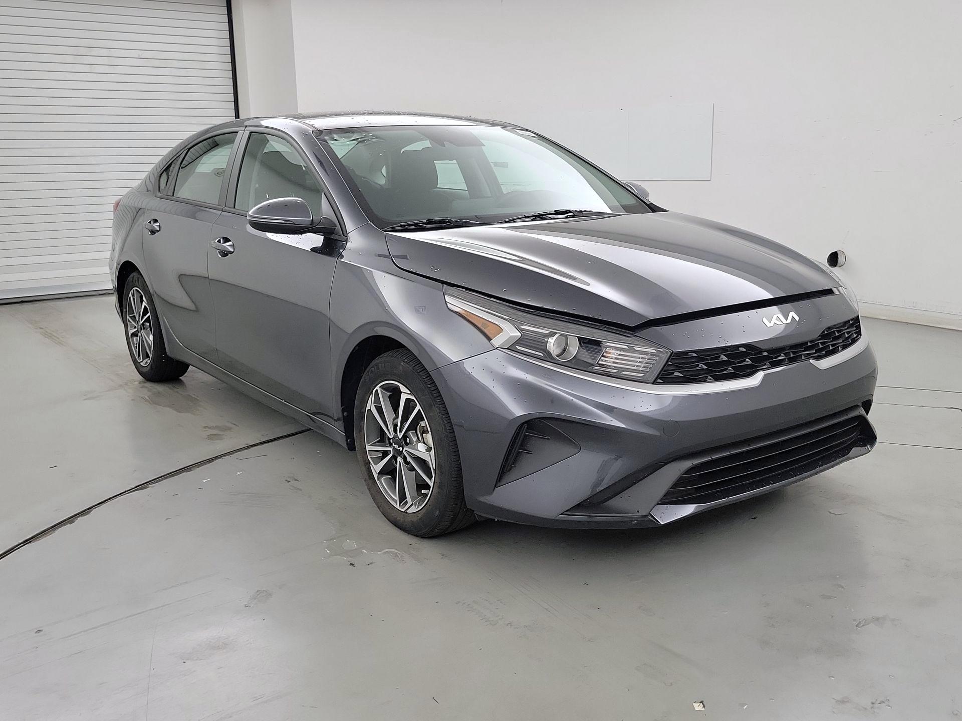Thumbnail: 2023 Kia Forte - 1