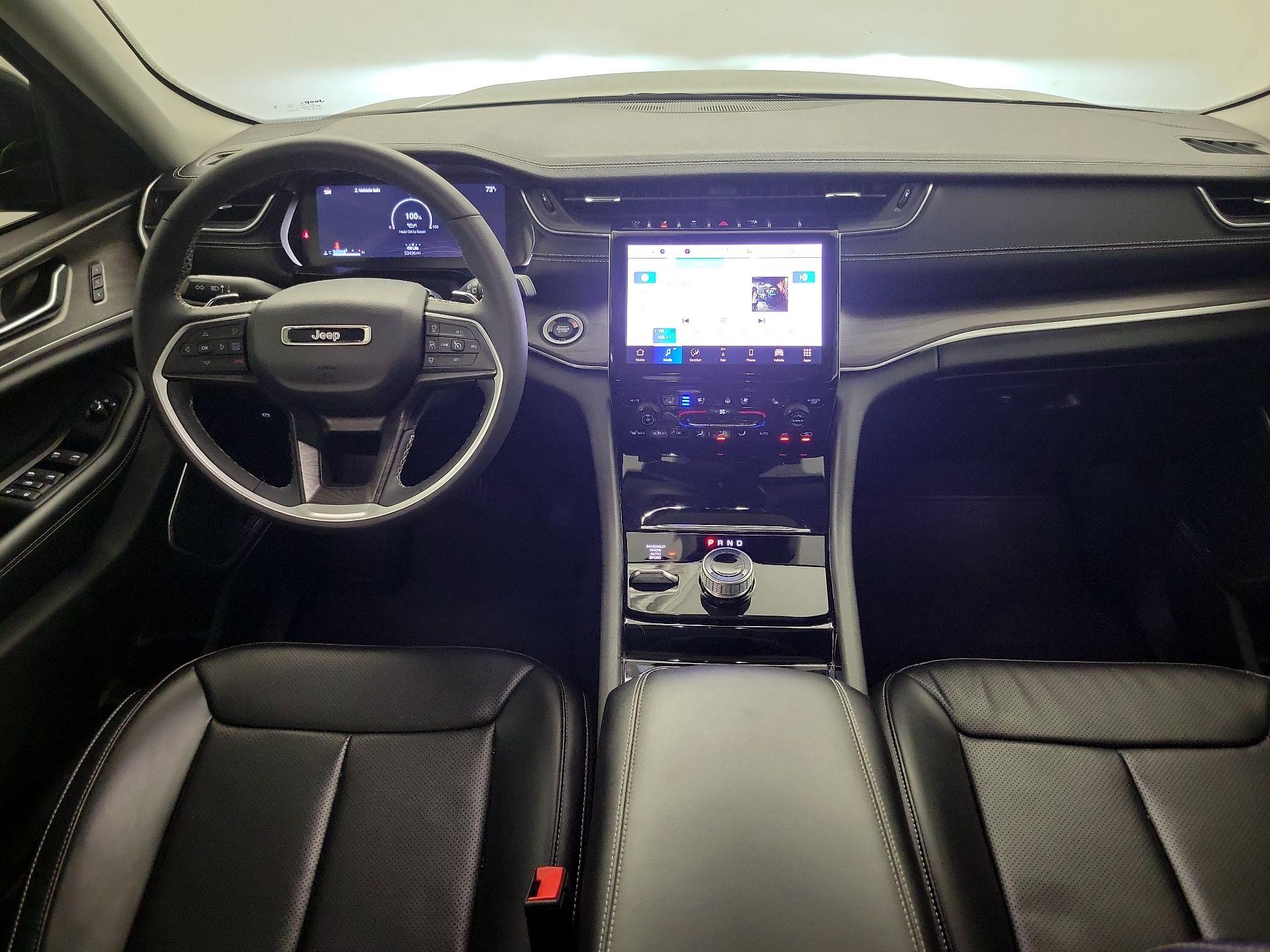 Thumbnail: 2023 Jeep Grand Cherokee - 9