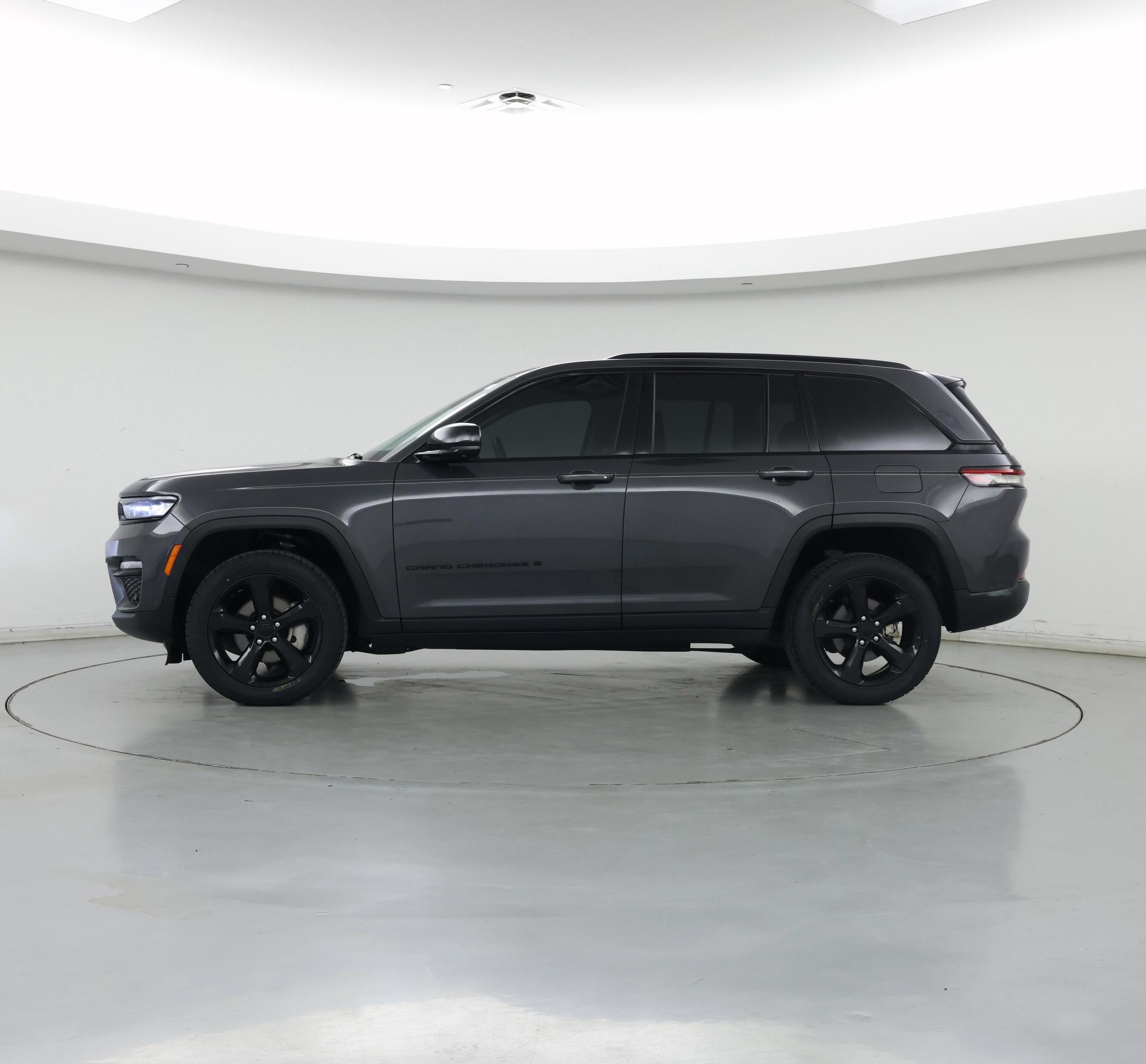 Thumbnail: 2023 Jeep Grand Cherokee - 3