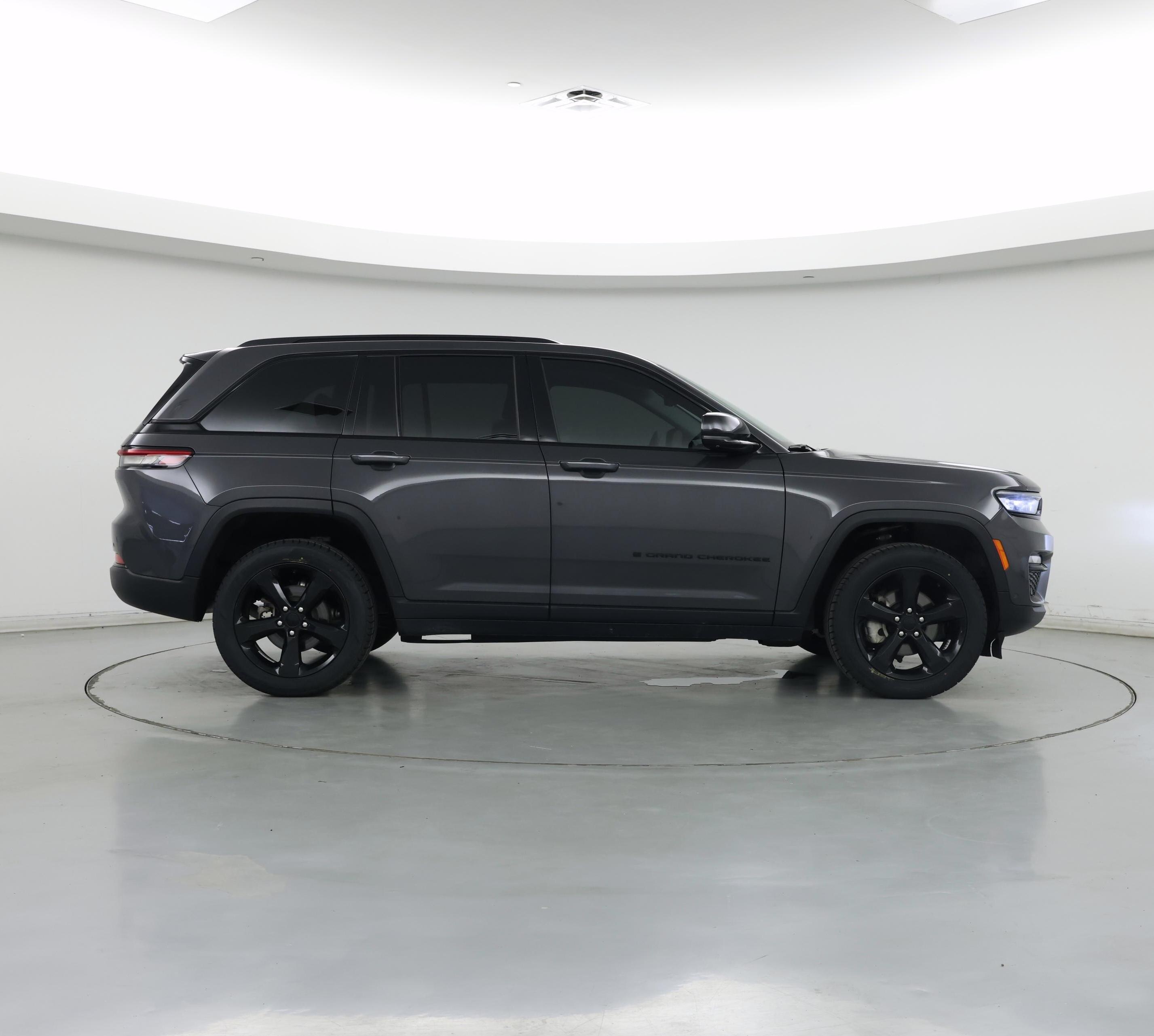 Thumbnail: 2023 Jeep Grand Cherokee - 7