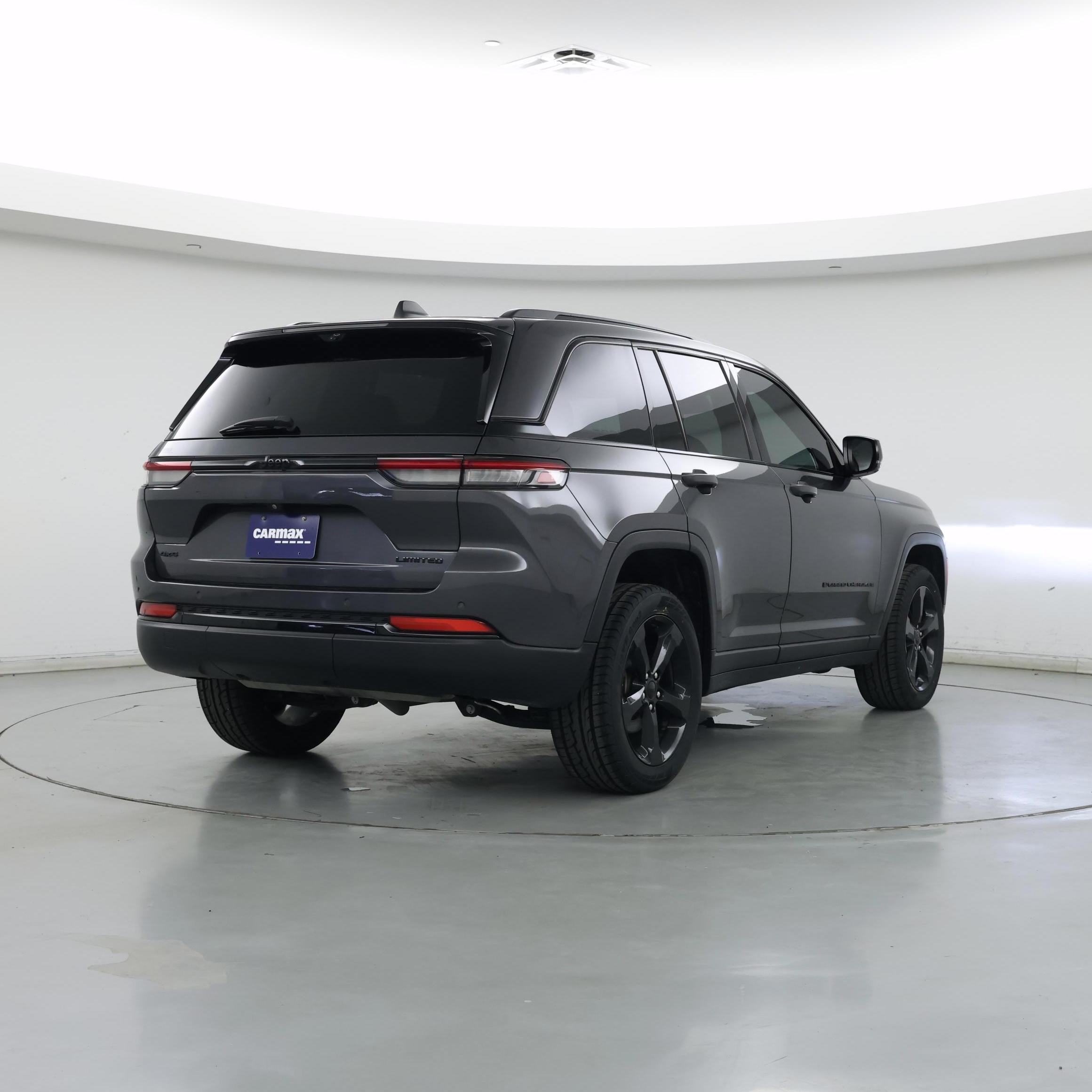 Thumbnail: 2023 Jeep Grand Cherokee - 8