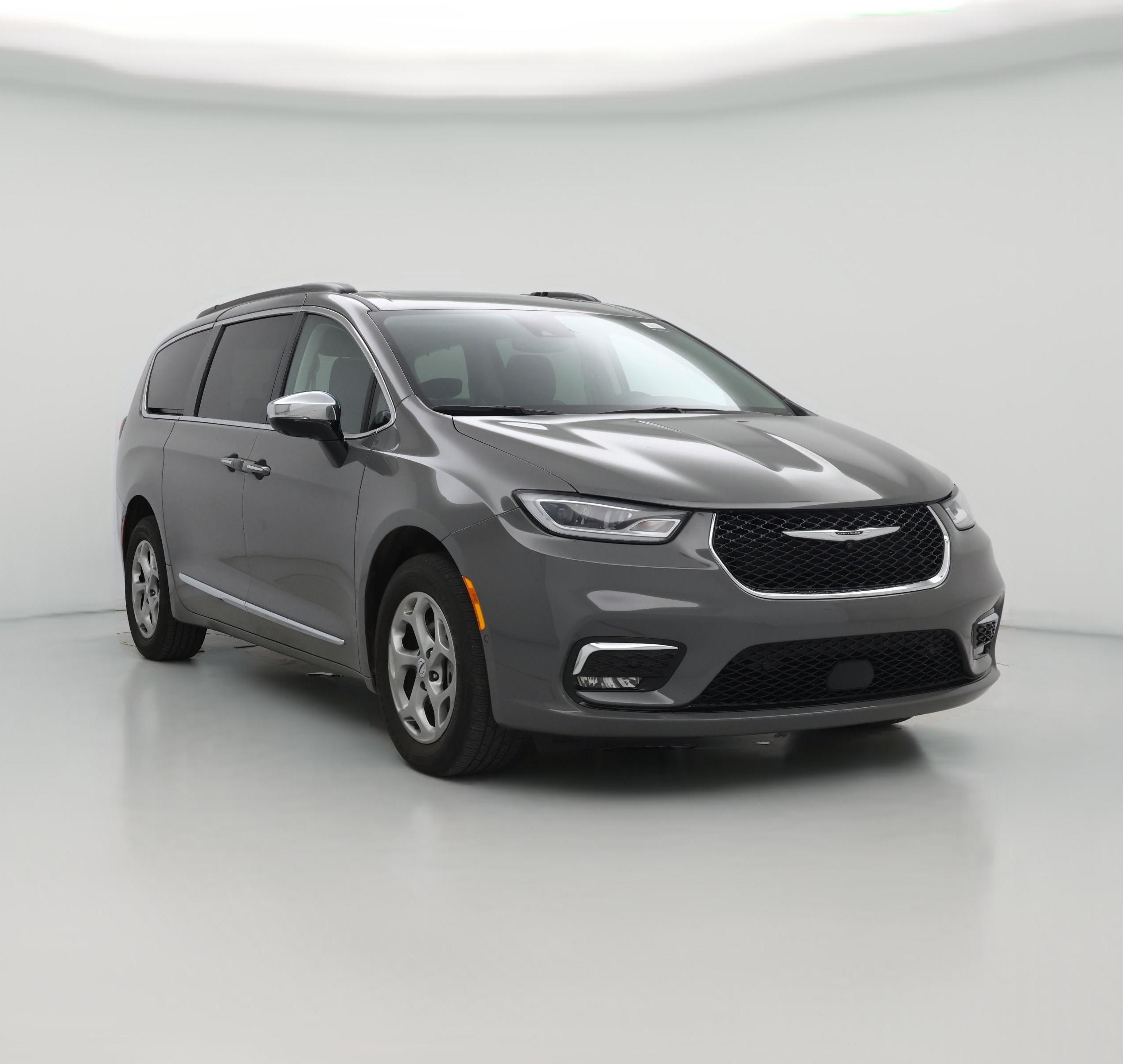 Thumbnail: 2023 Chrysler Pacifica - 1