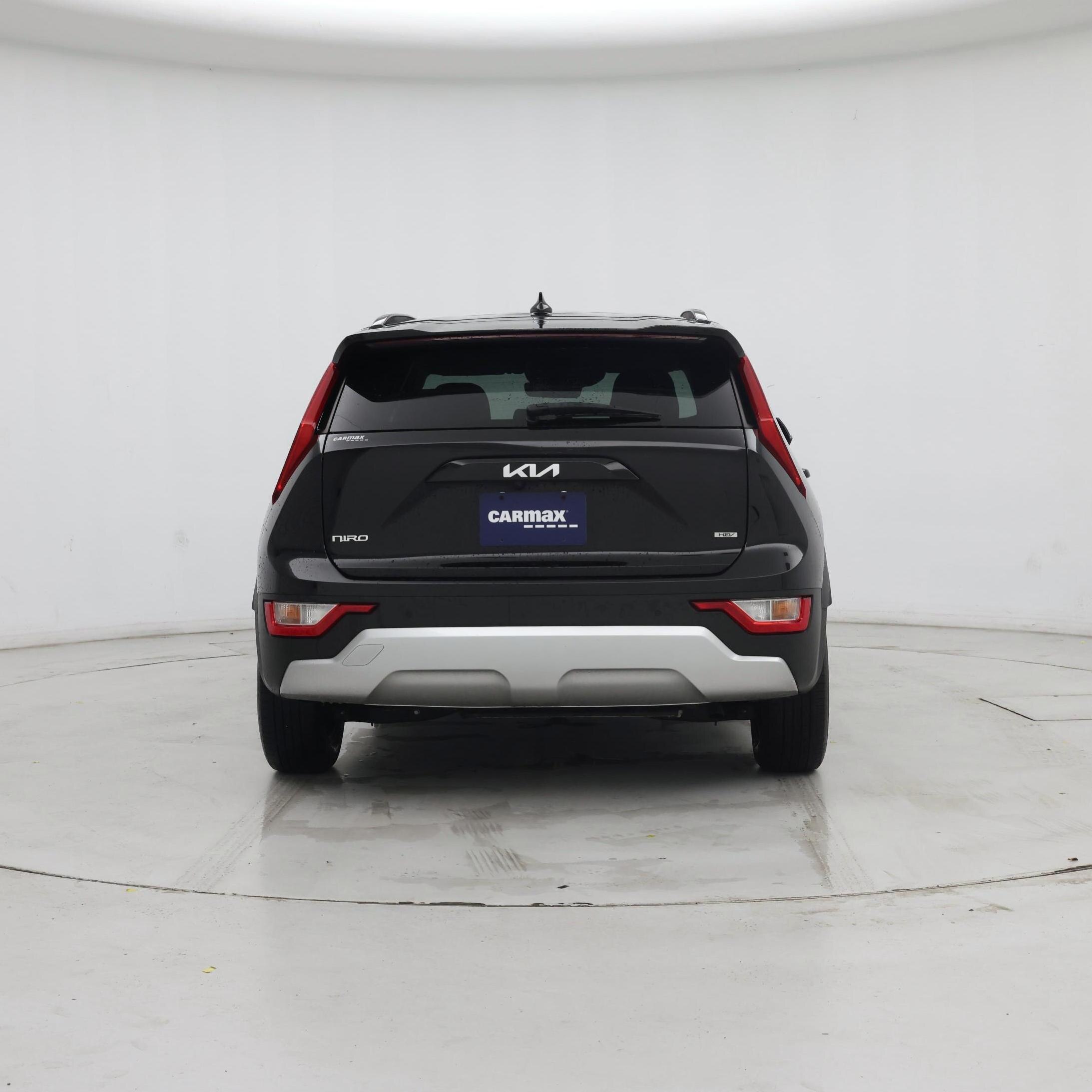 Thumbnail: 2023 Kia Niro - 6