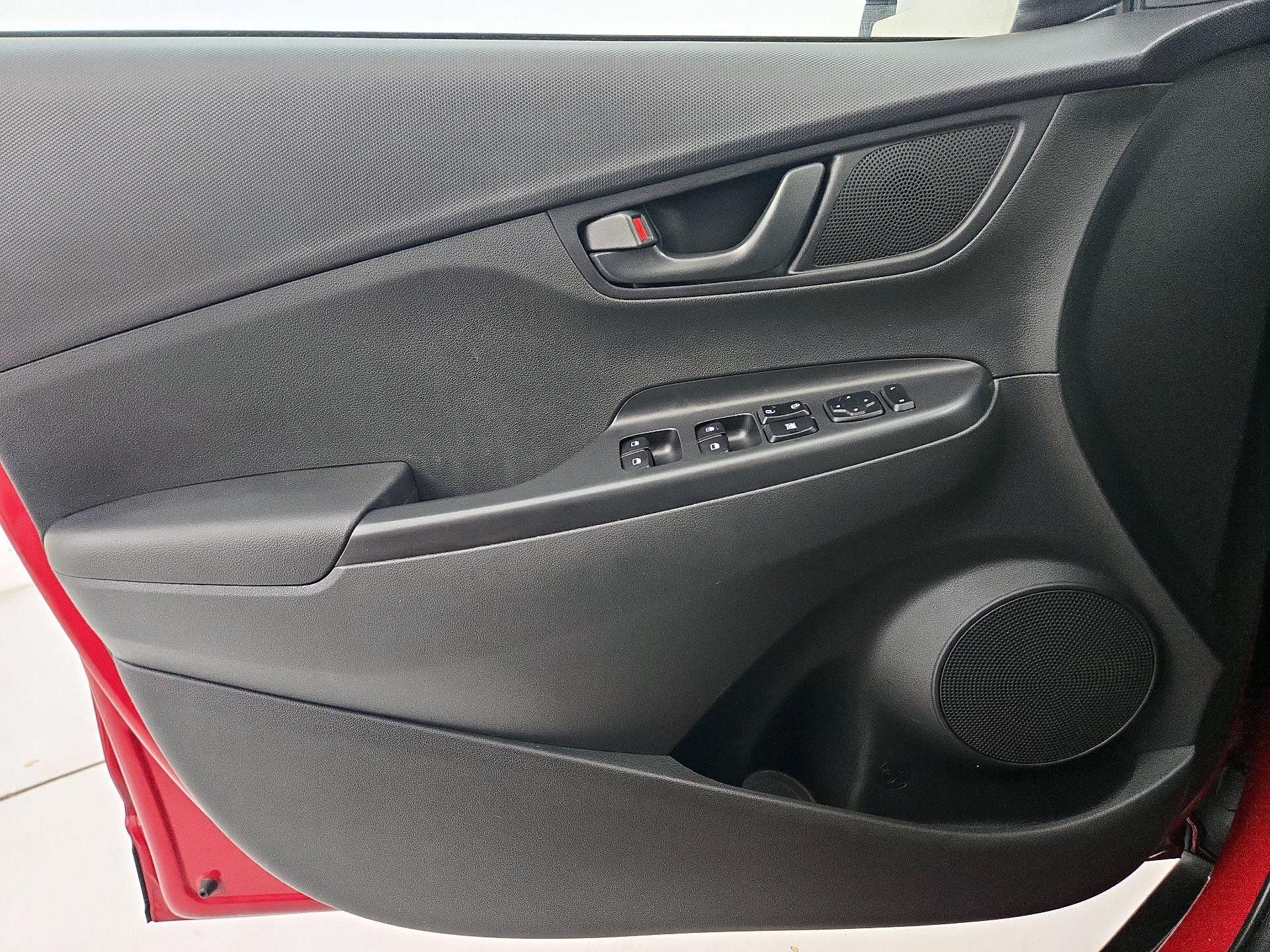 Thumbnail: 2022 Hyundai Kona - 12