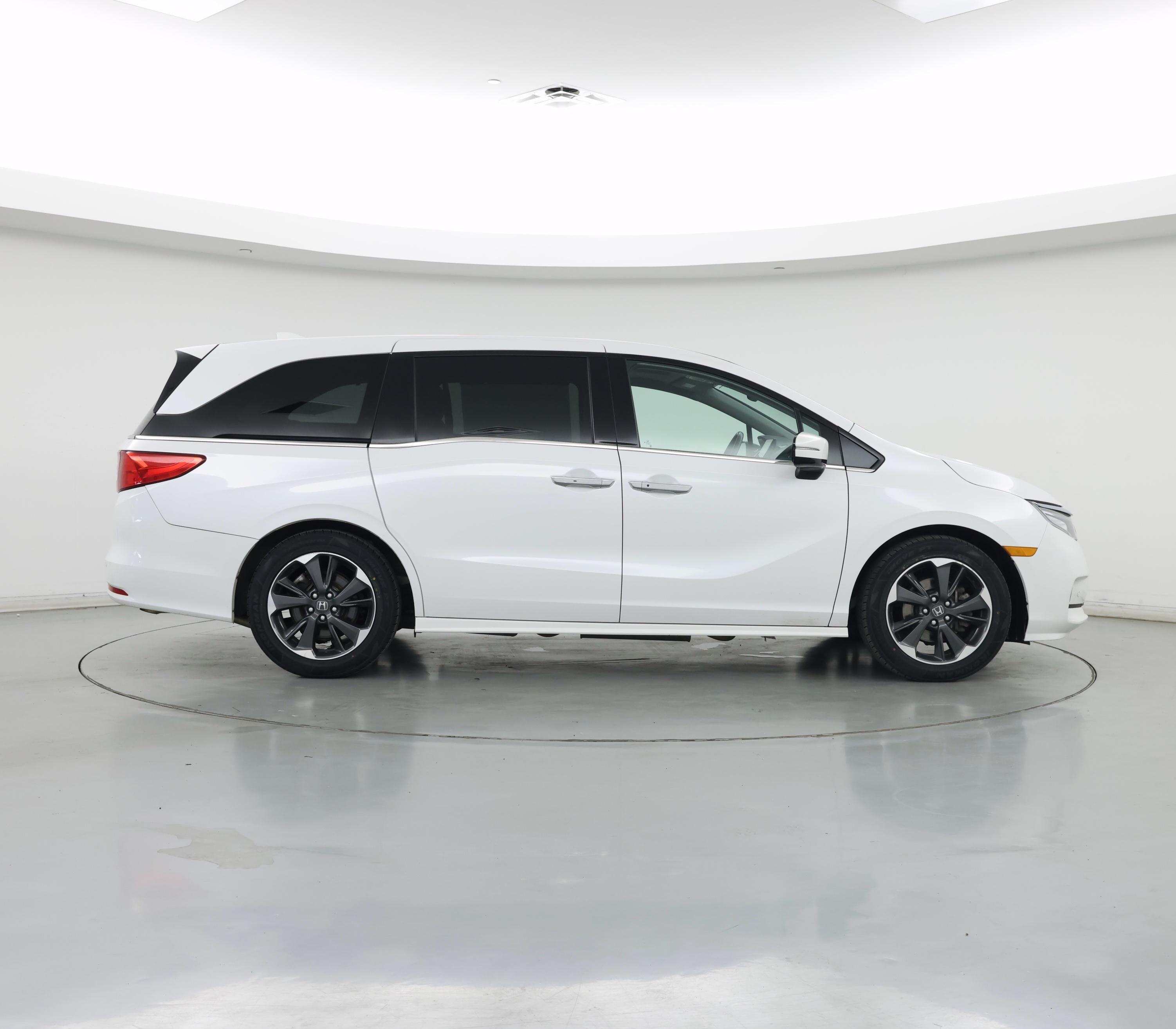 Thumbnail: 2023 Honda Odyssey - 7
