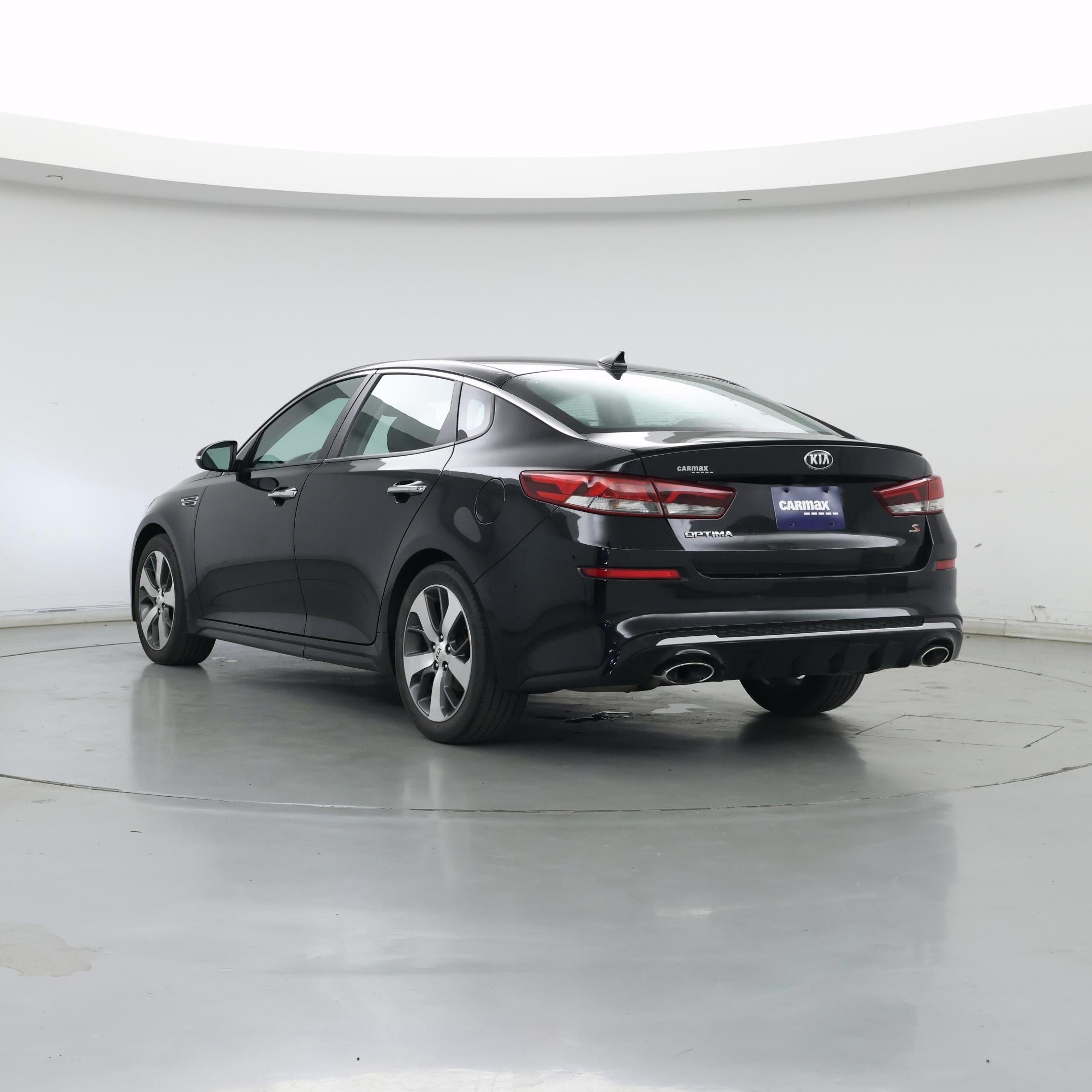 Thumbnail: 2020 Kia Optima - 2
