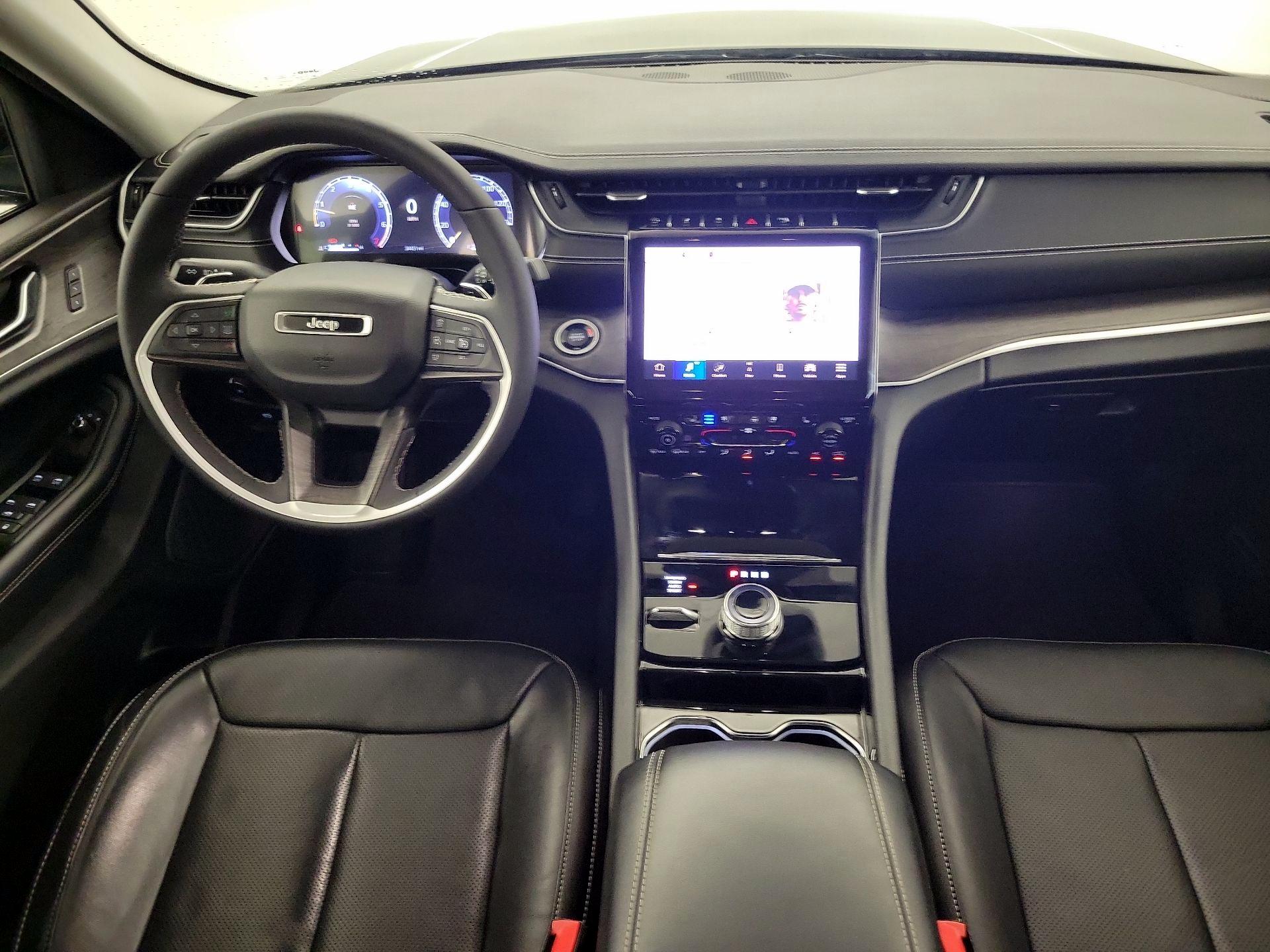 Thumbnail: 2023 Jeep Grand Cherokee - 9