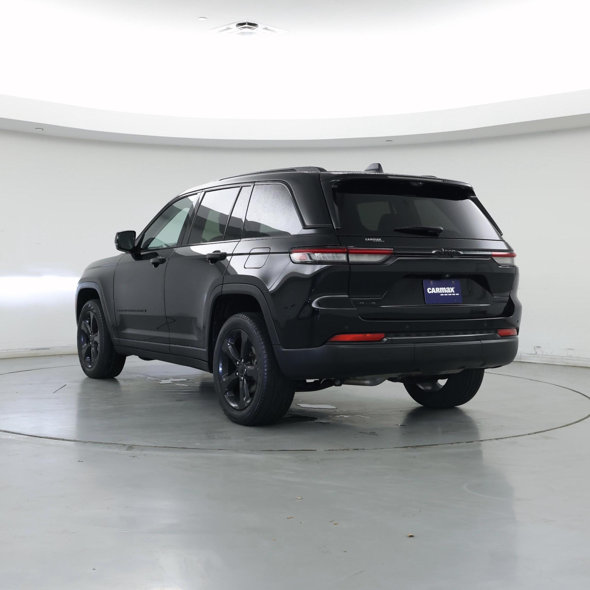 Thumbnail: 2023 Jeep Grand Cherokee - 2