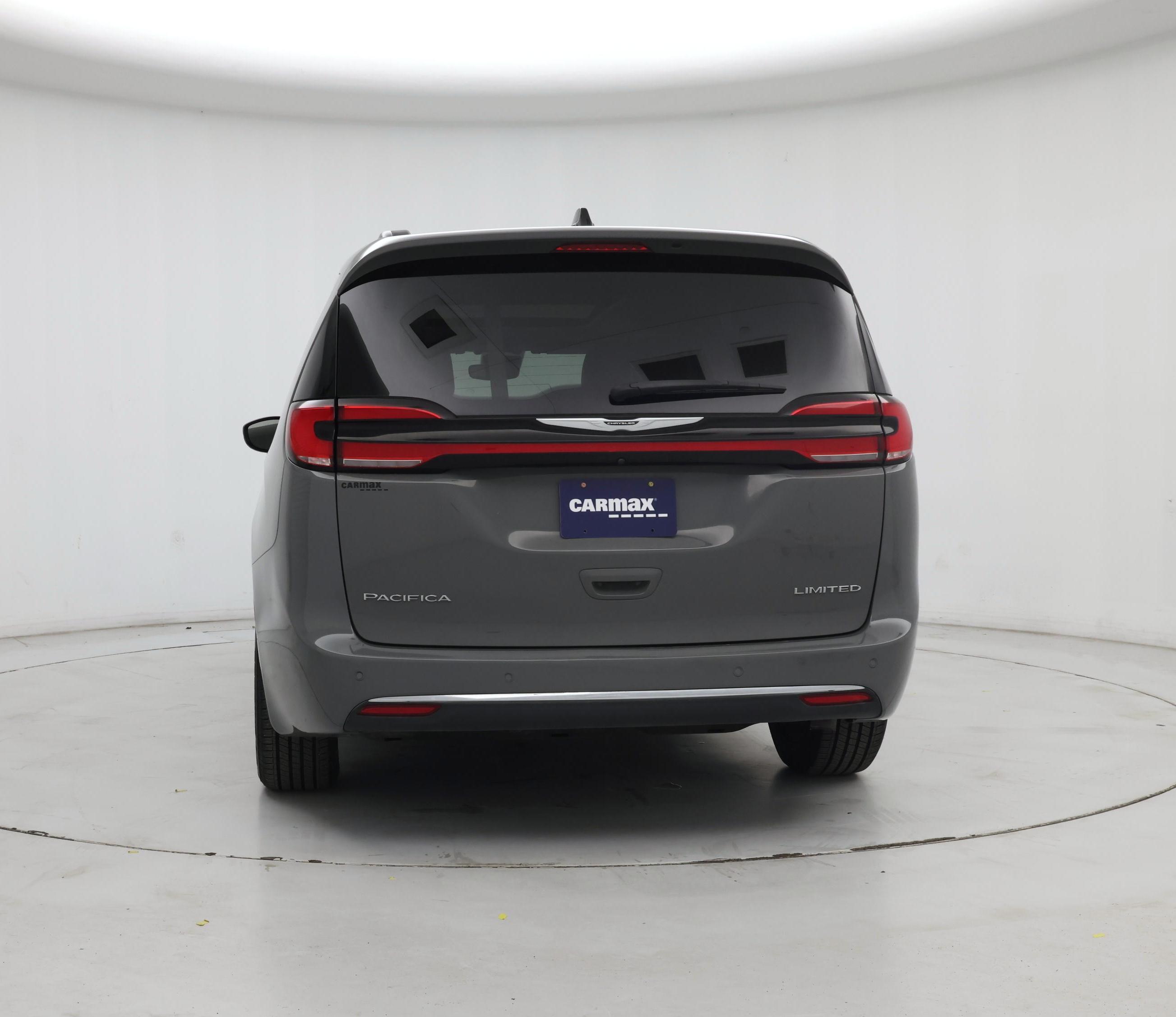 Thumbnail: 2023 Chrysler Pacifica - 6