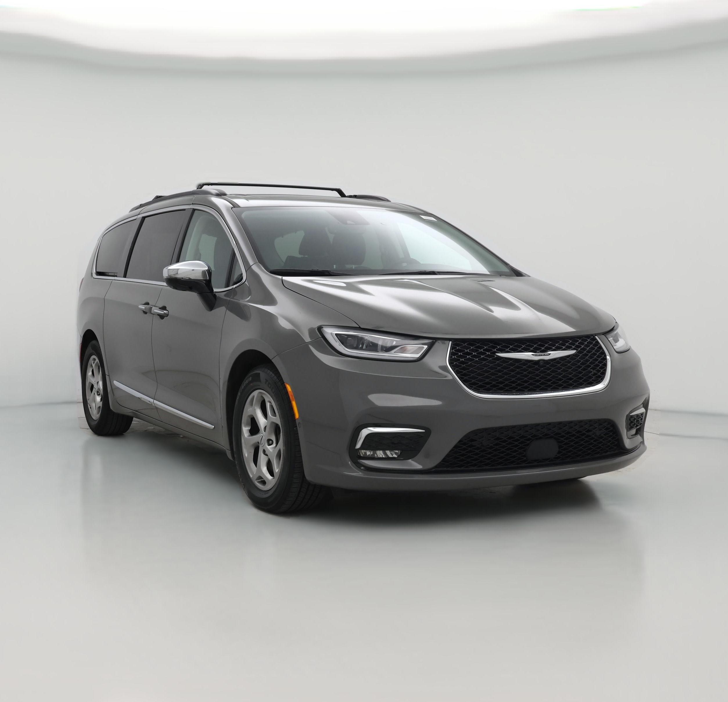 Thumbnail: 2023 Chrysler Pacifica - 1