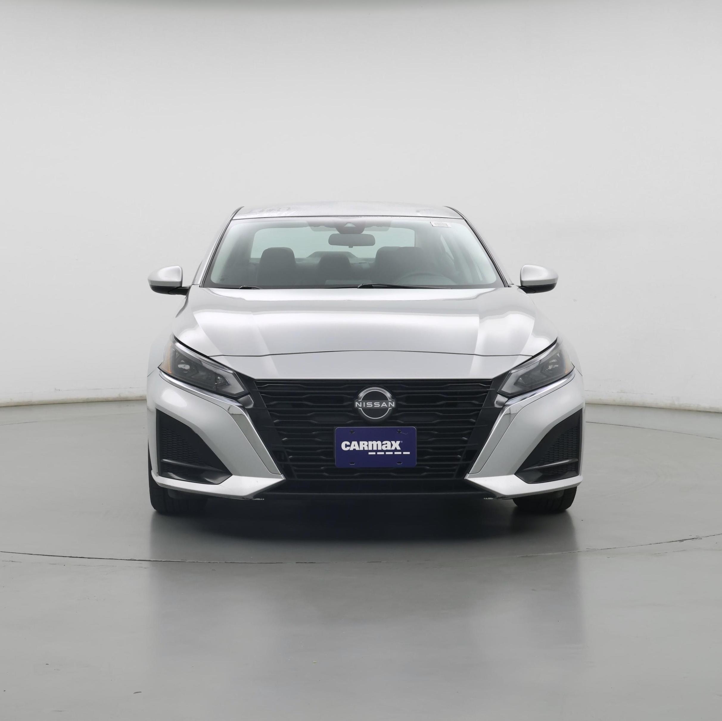 Thumbnail: 2023 Nissan Altima - 5
