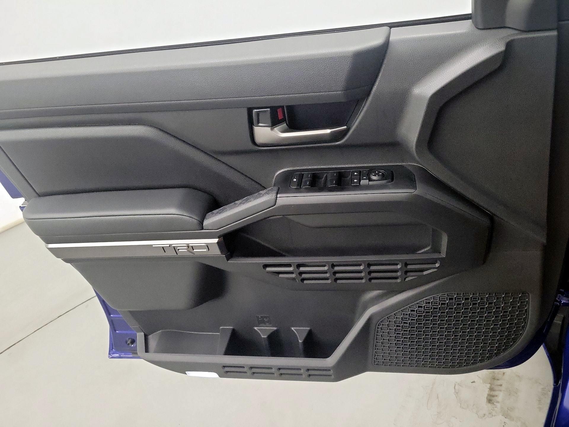 Thumbnail: 2025 Toyota Tacoma - 12
