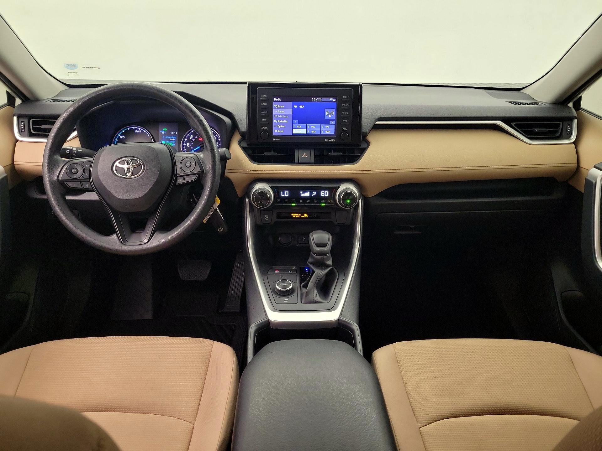 Thumbnail: 2022 Toyota RAV4 - 9