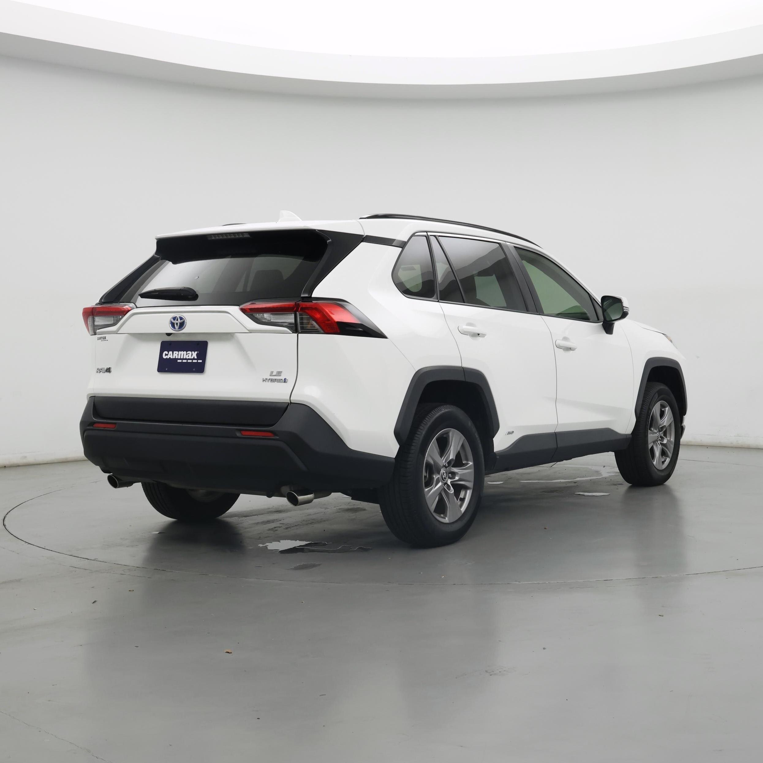 Thumbnail: 2022 Toyota RAV4 - 8