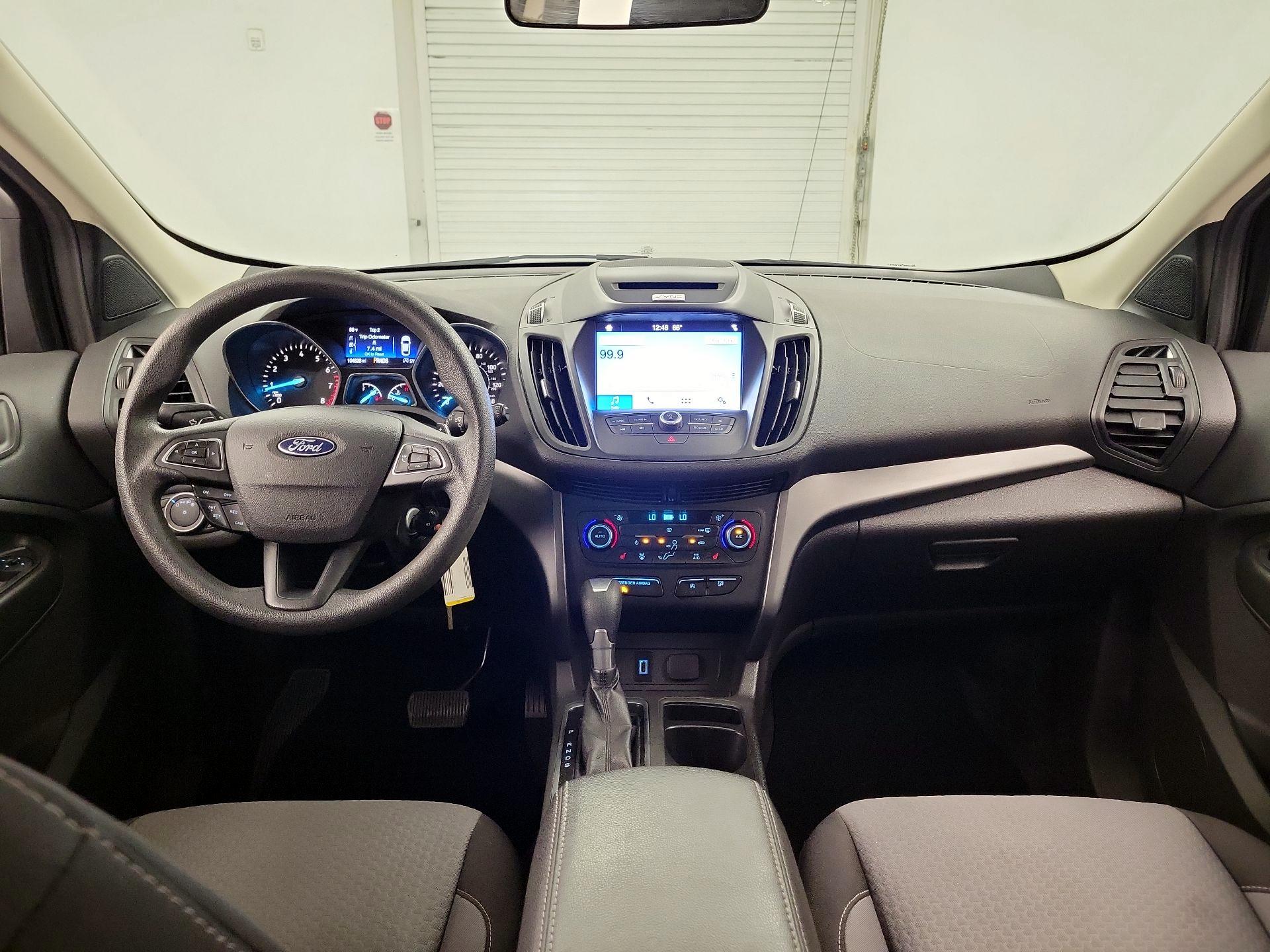 Thumbnail: 2017 Ford Escape - 9