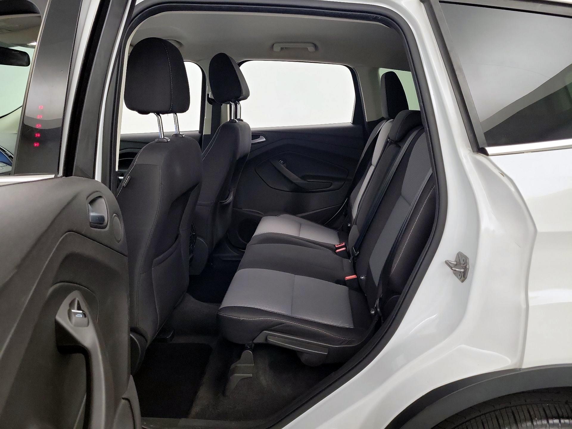 Thumbnail: 2017 Ford Escape - 19