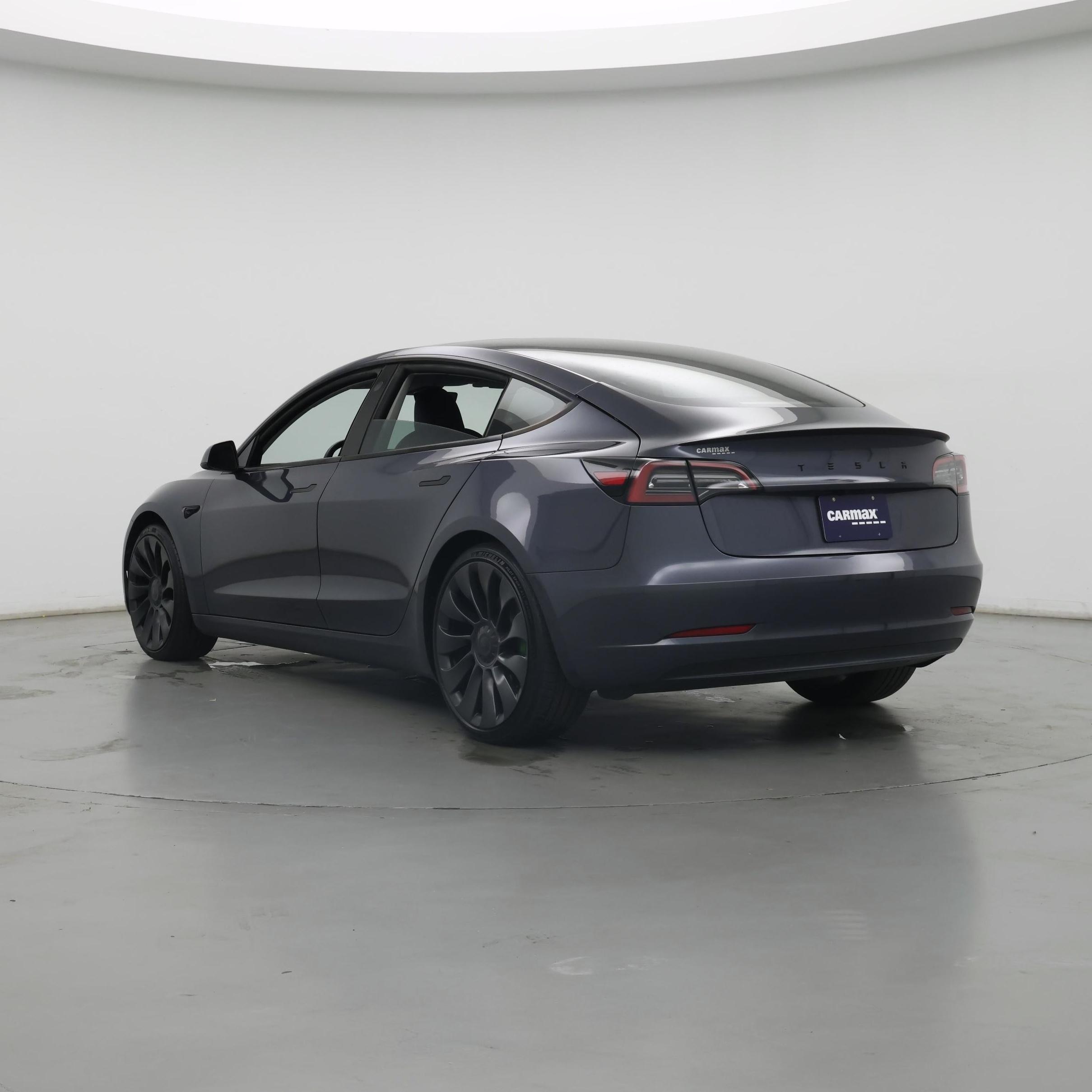 Thumbnail: 2023 Tesla Model 3 - 2
