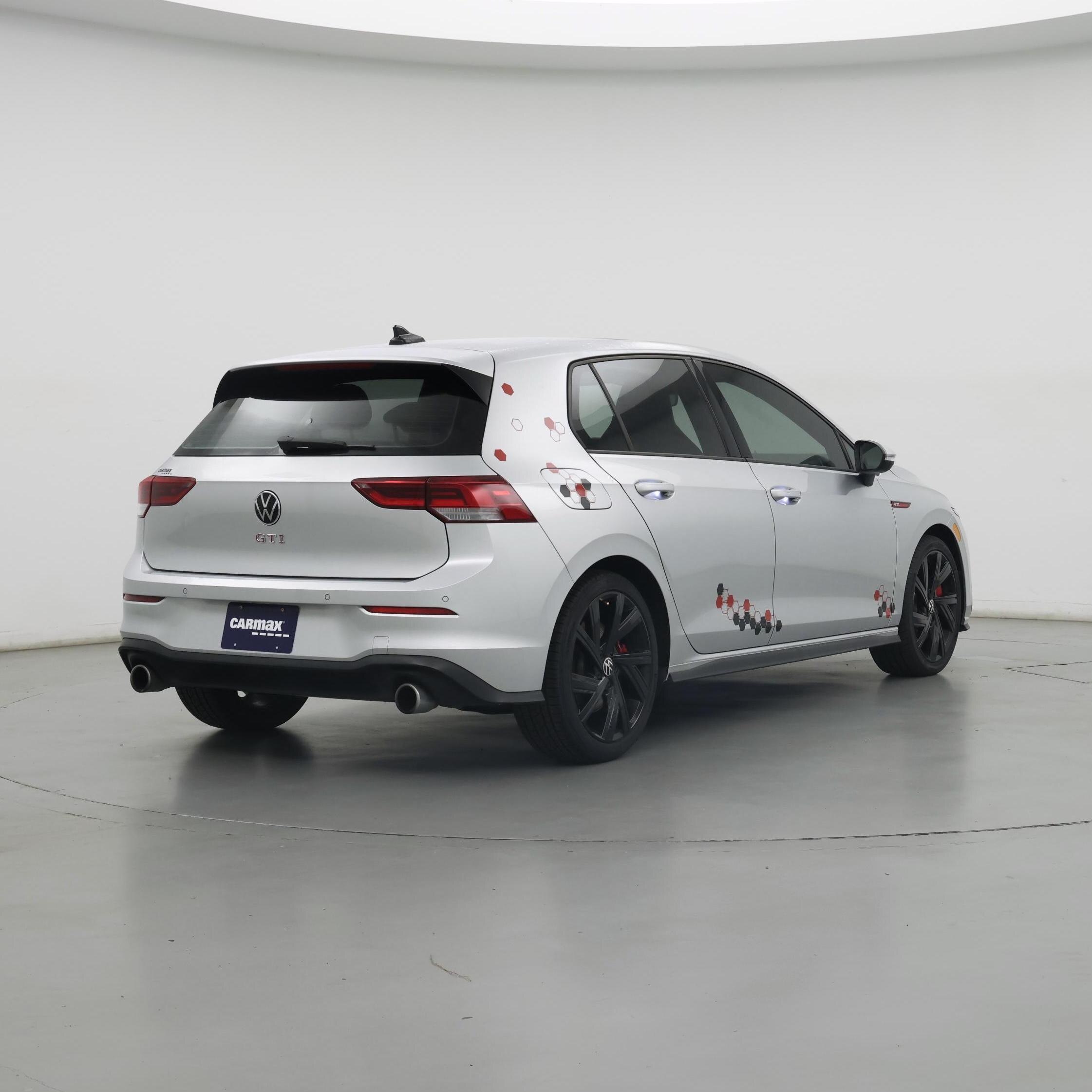Thumbnail: 2023 Volkswagen Golf - 8
