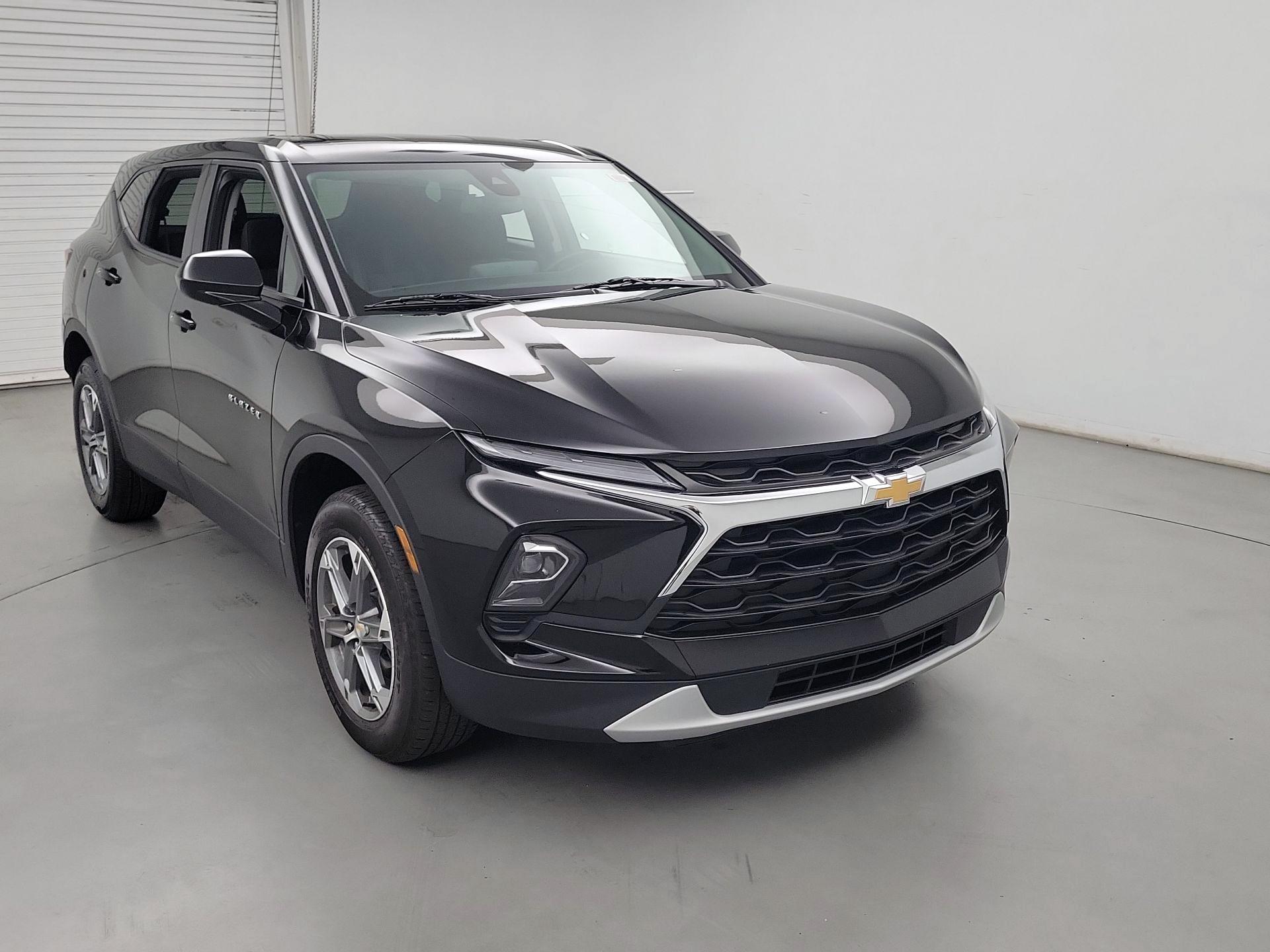 Thumbnail: 2023 Chevrolet Blazer - 1