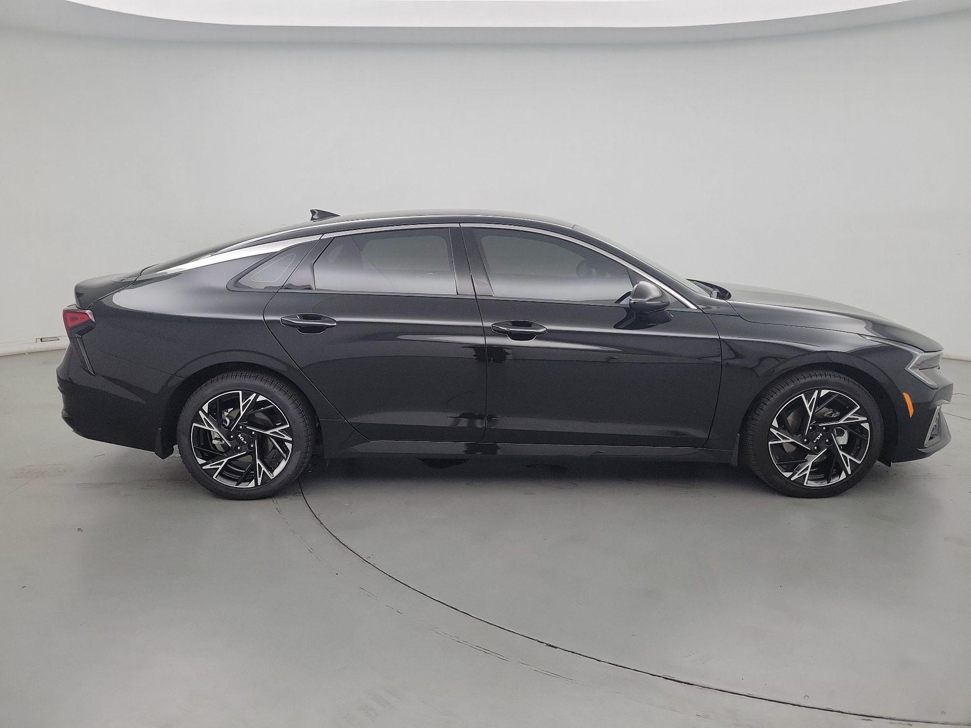 Thumbnail: 2025 Kia K5 - 4