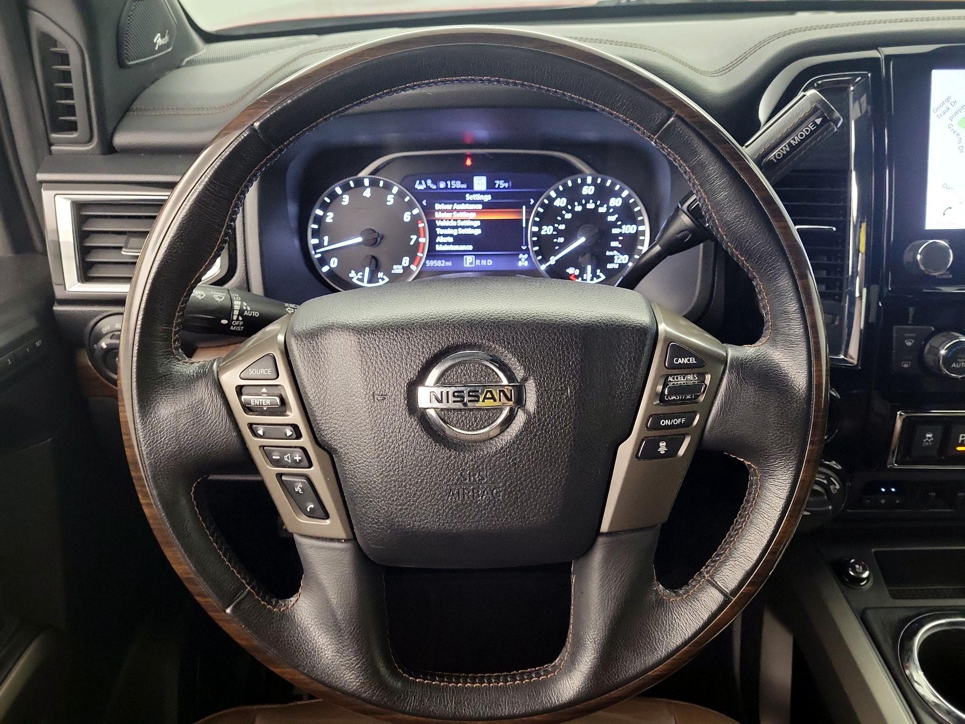 Thumbnail: 2020 Nissan Titan - 10