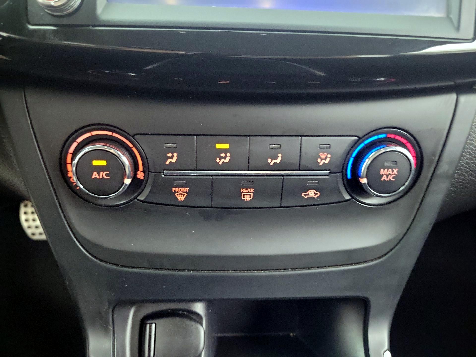 Thumbnail: 2019 Nissan Sentra - 14