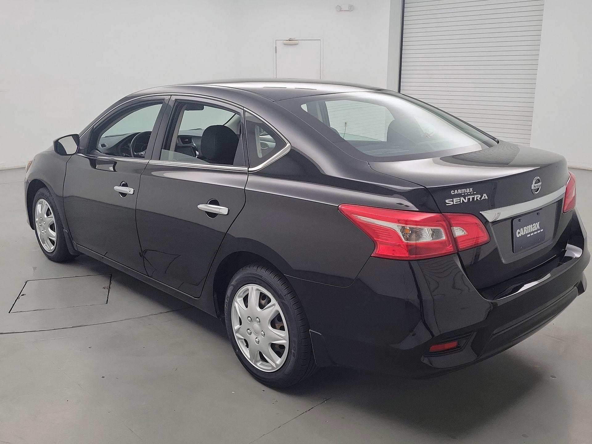 Thumbnail: 2019 Nissan Sentra - 7