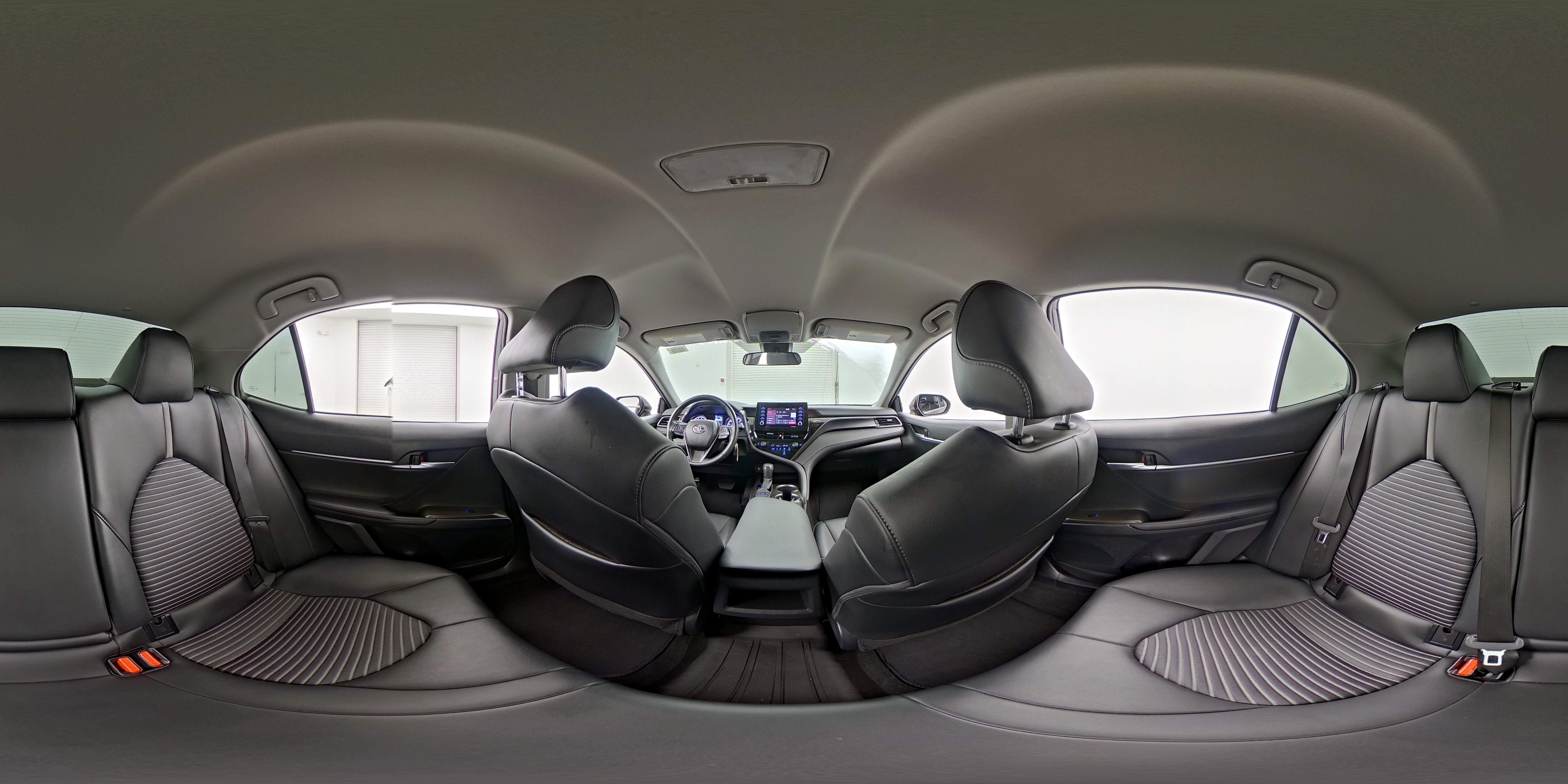2023 Toyota Camry SE - Photo 25