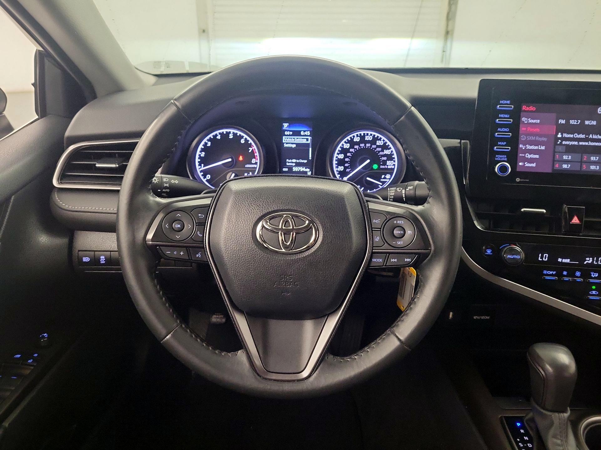 Thumbnail: 2023 Toyota Camry - 10