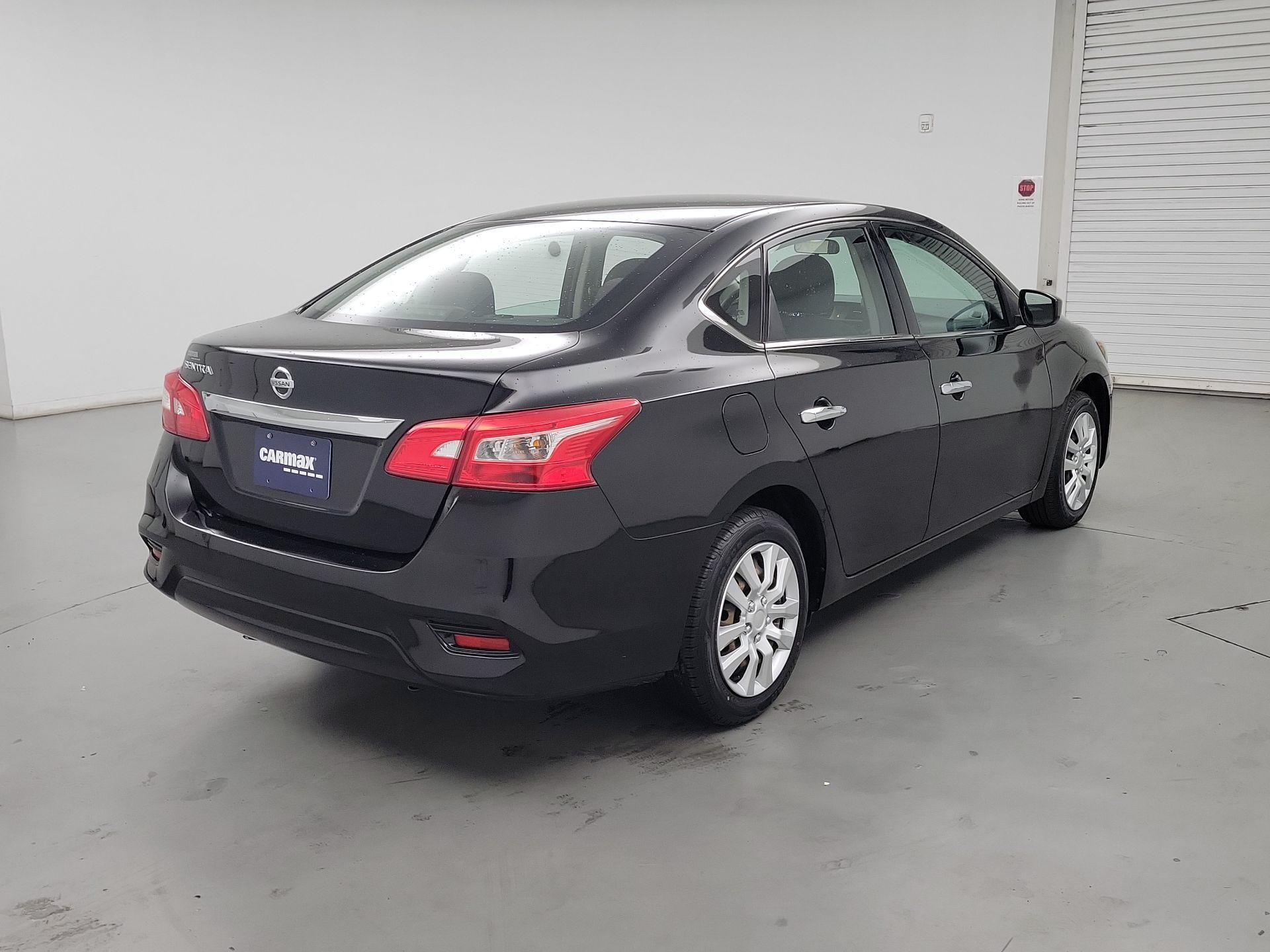 Thumbnail: 2019 Nissan Sentra - 5