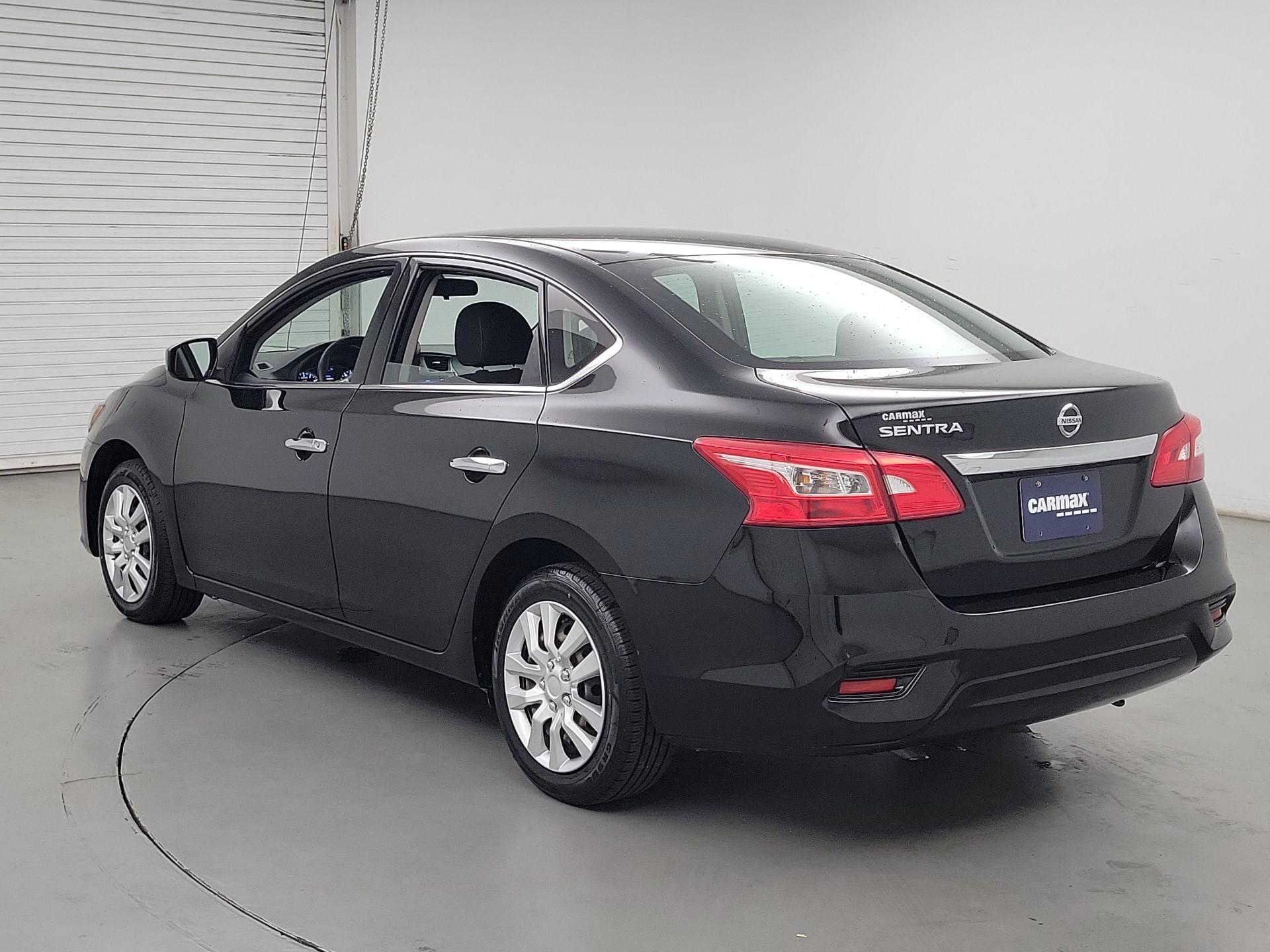 Thumbnail: 2019 Nissan Sentra - 7