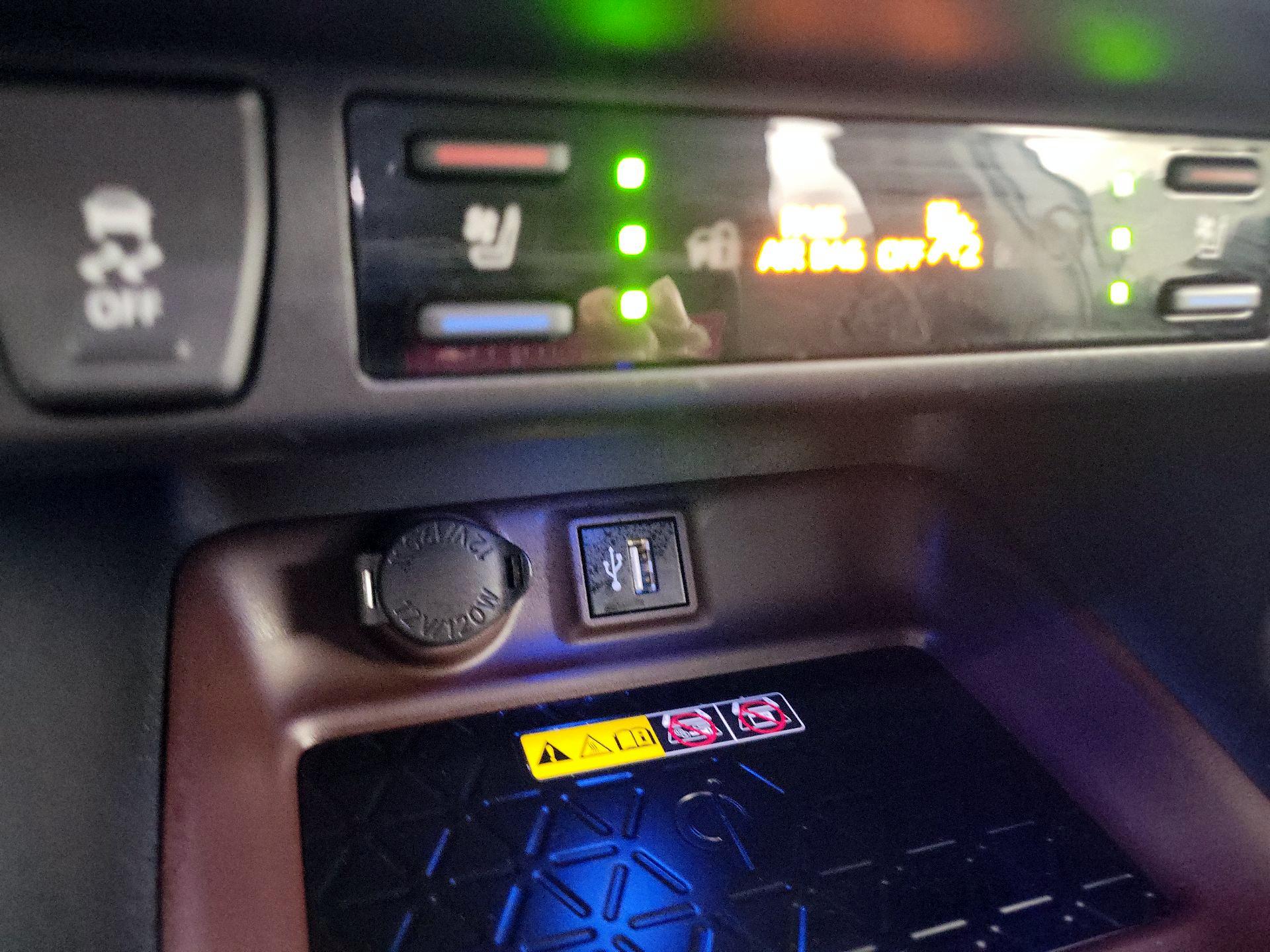 Thumbnail: 2024 Toyota RAV4 - 18