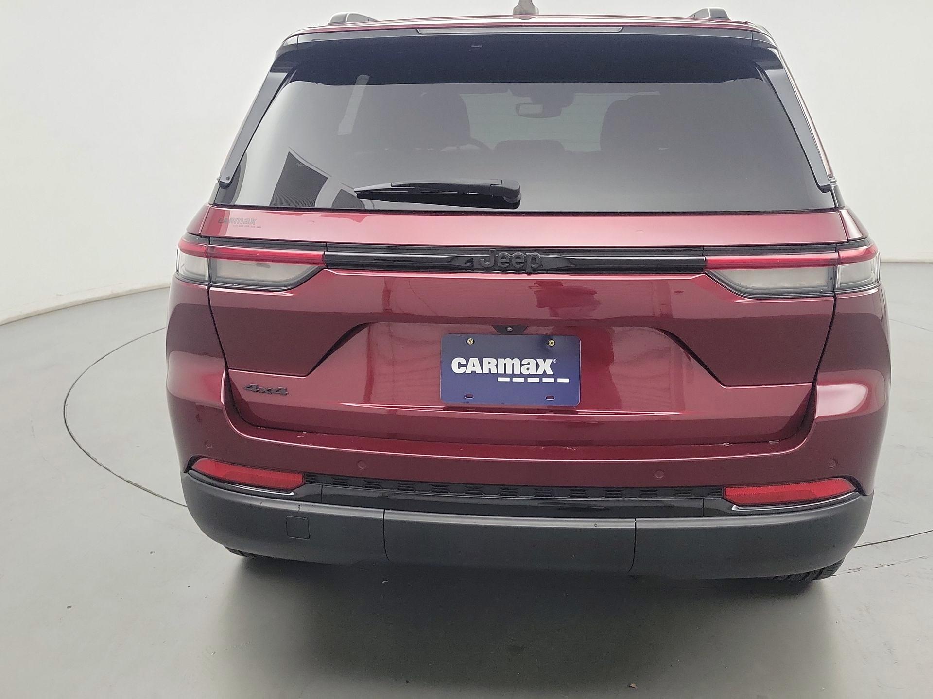 Thumbnail: 2023 Jeep Grand Cherokee - 6