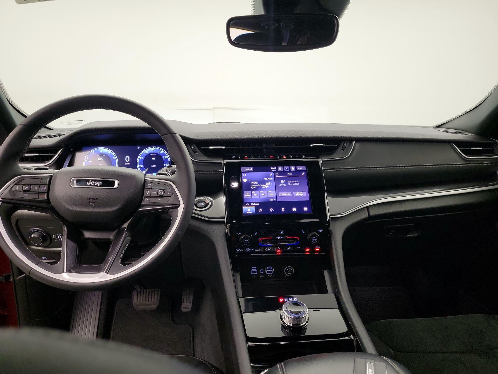 Thumbnail: 2023 Jeep Grand Cherokee - 8