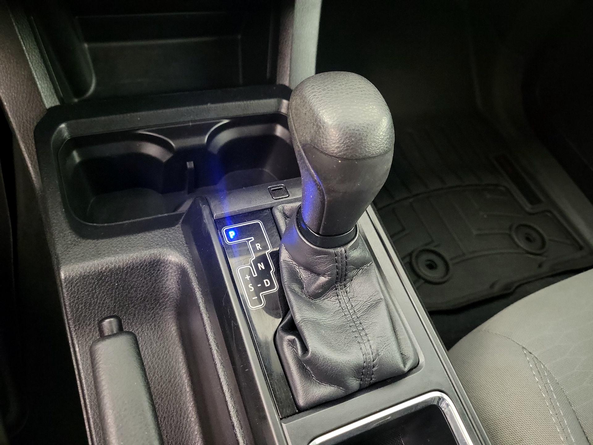 Thumbnail: 2019 Toyota Tacoma - 14