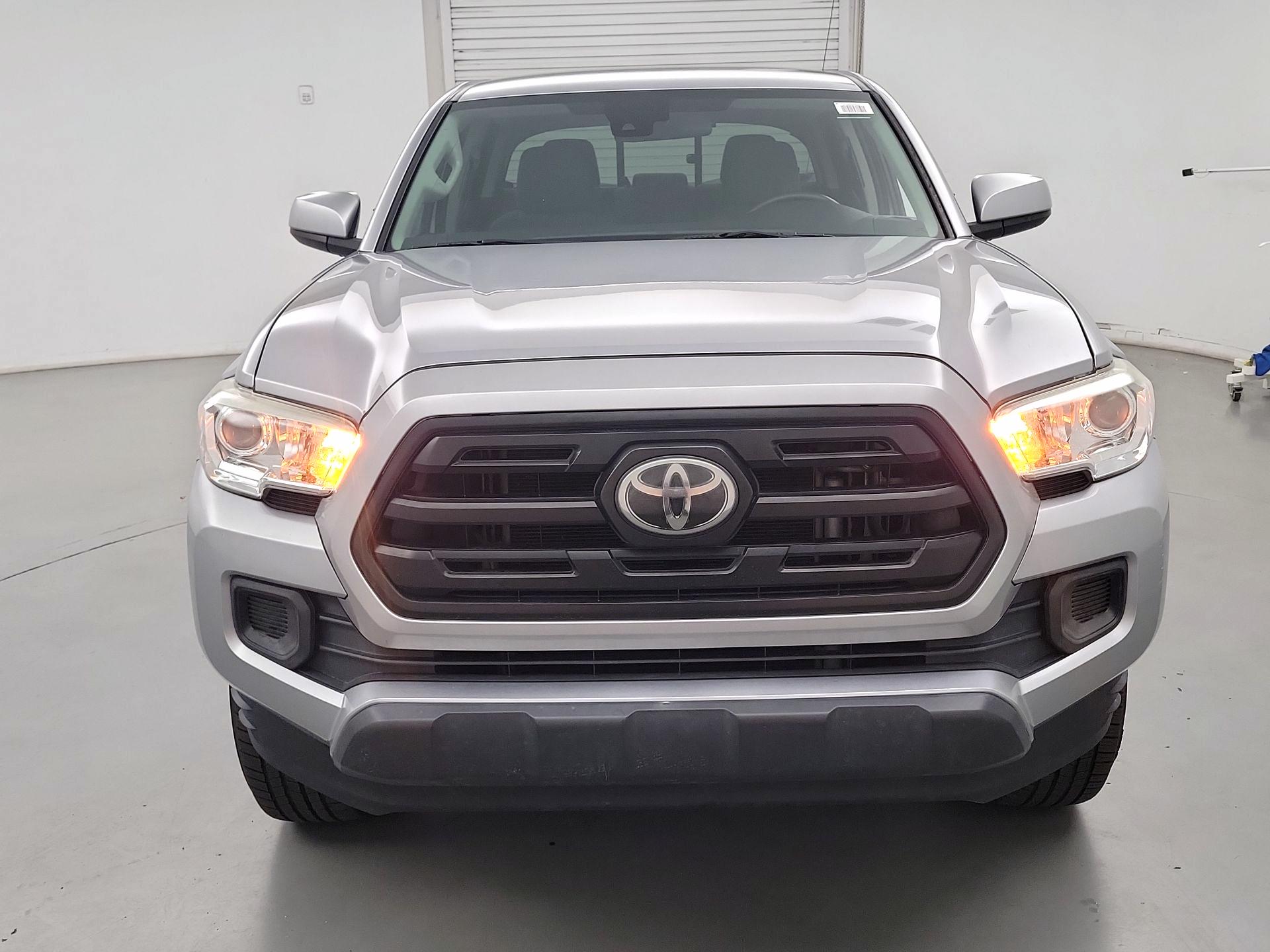 Thumbnail: 2019 Toyota Tacoma - 2