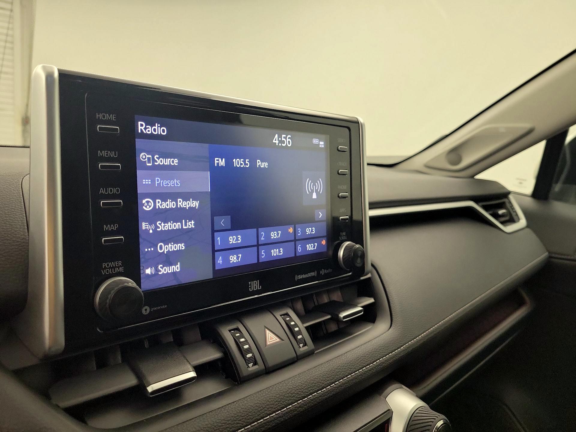 Thumbnail: 2021 Toyota RAV4 - 16