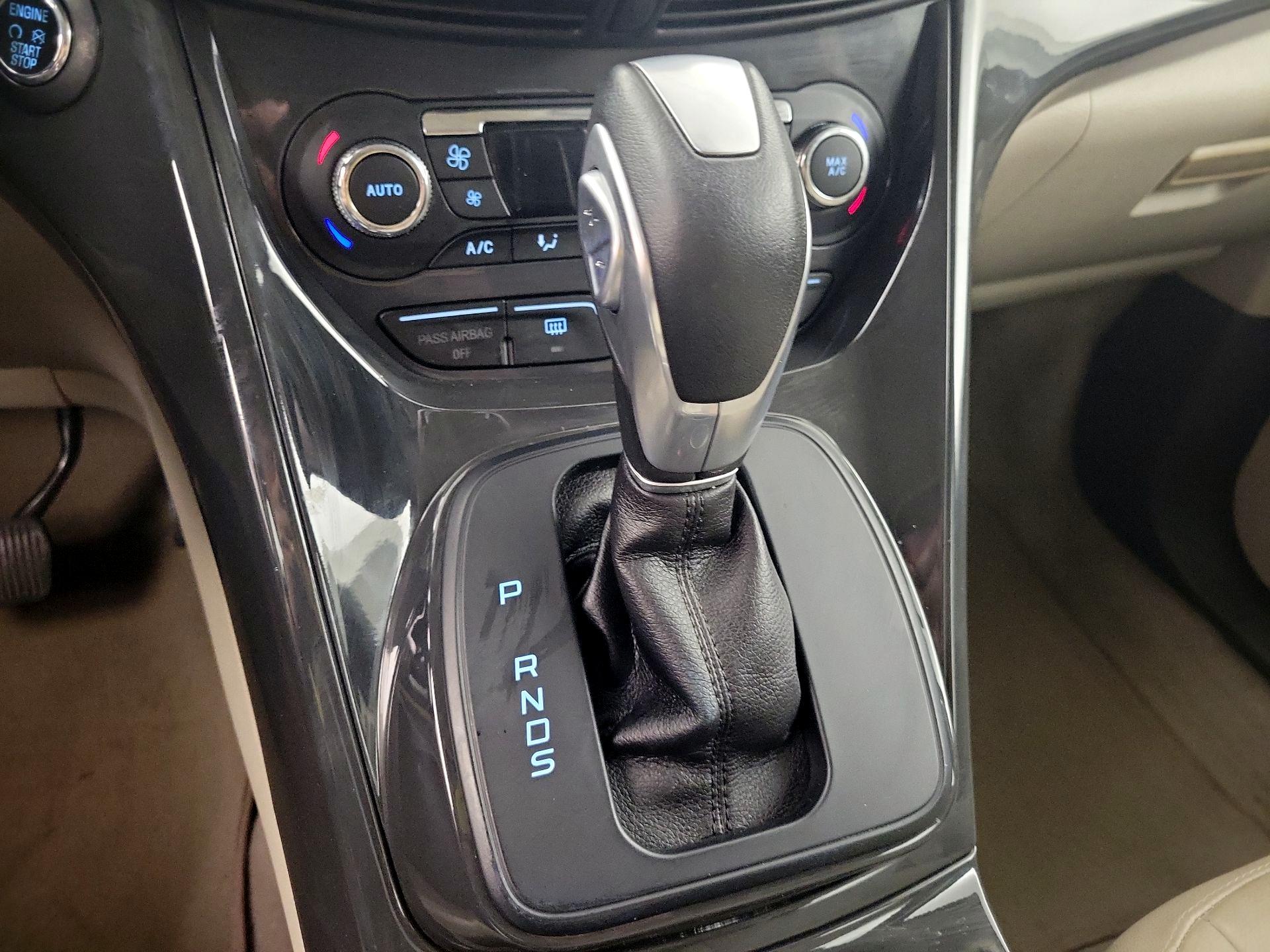 Thumbnail: 2014 Ford Escape - 15