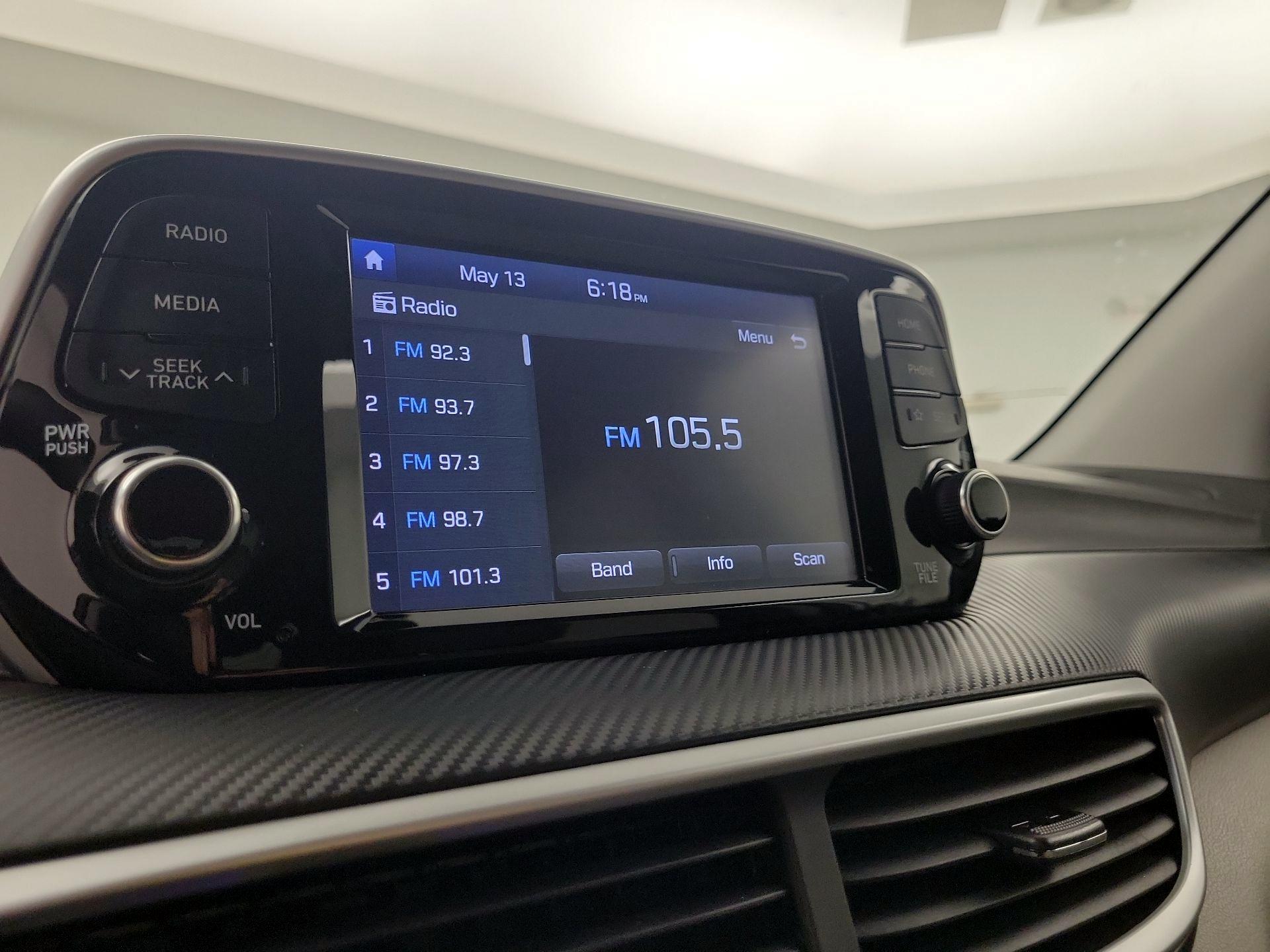 Thumbnail: 2019 Hyundai Tucson - 13