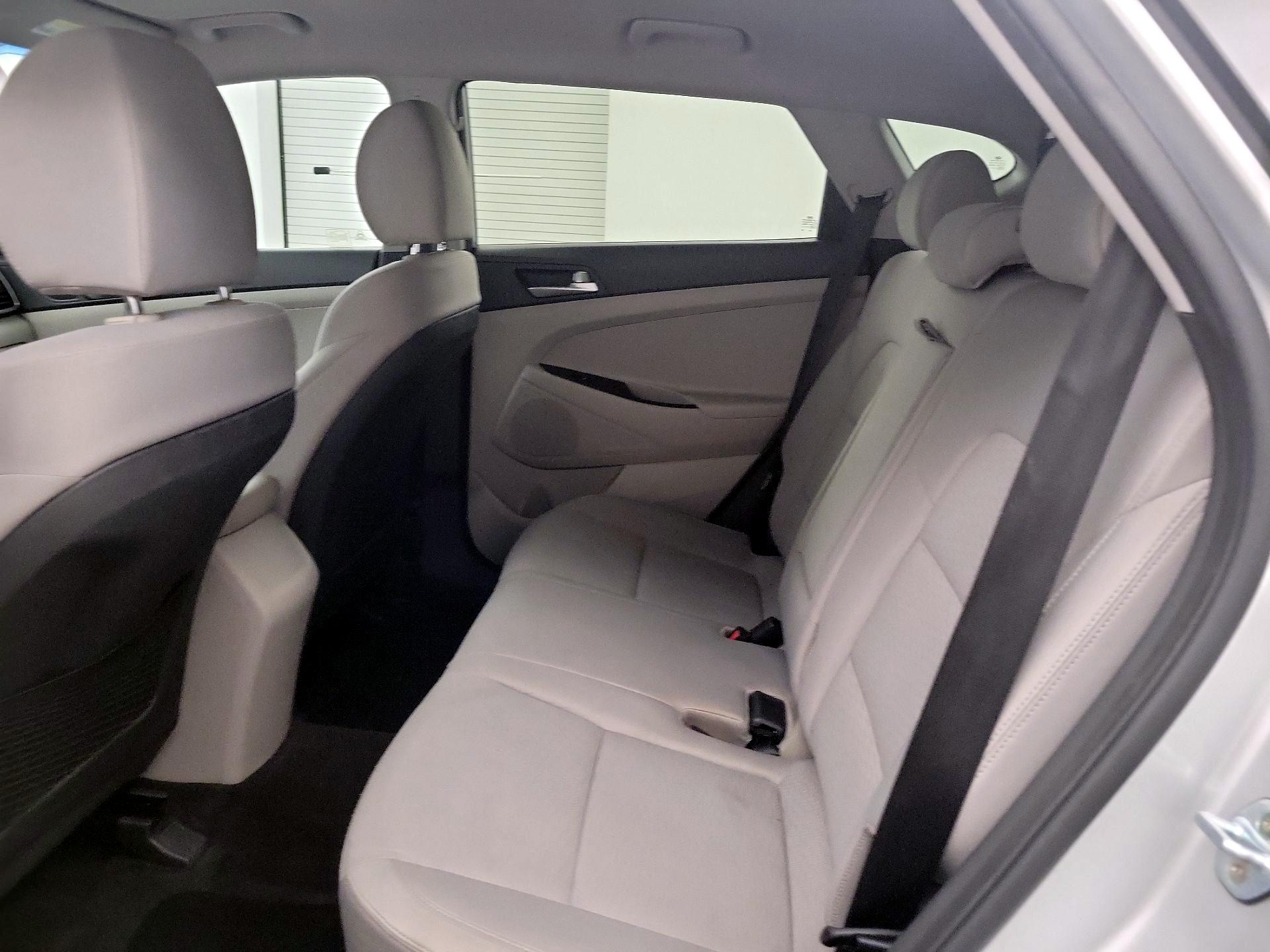 Thumbnail: 2019 Hyundai Tucson - 17