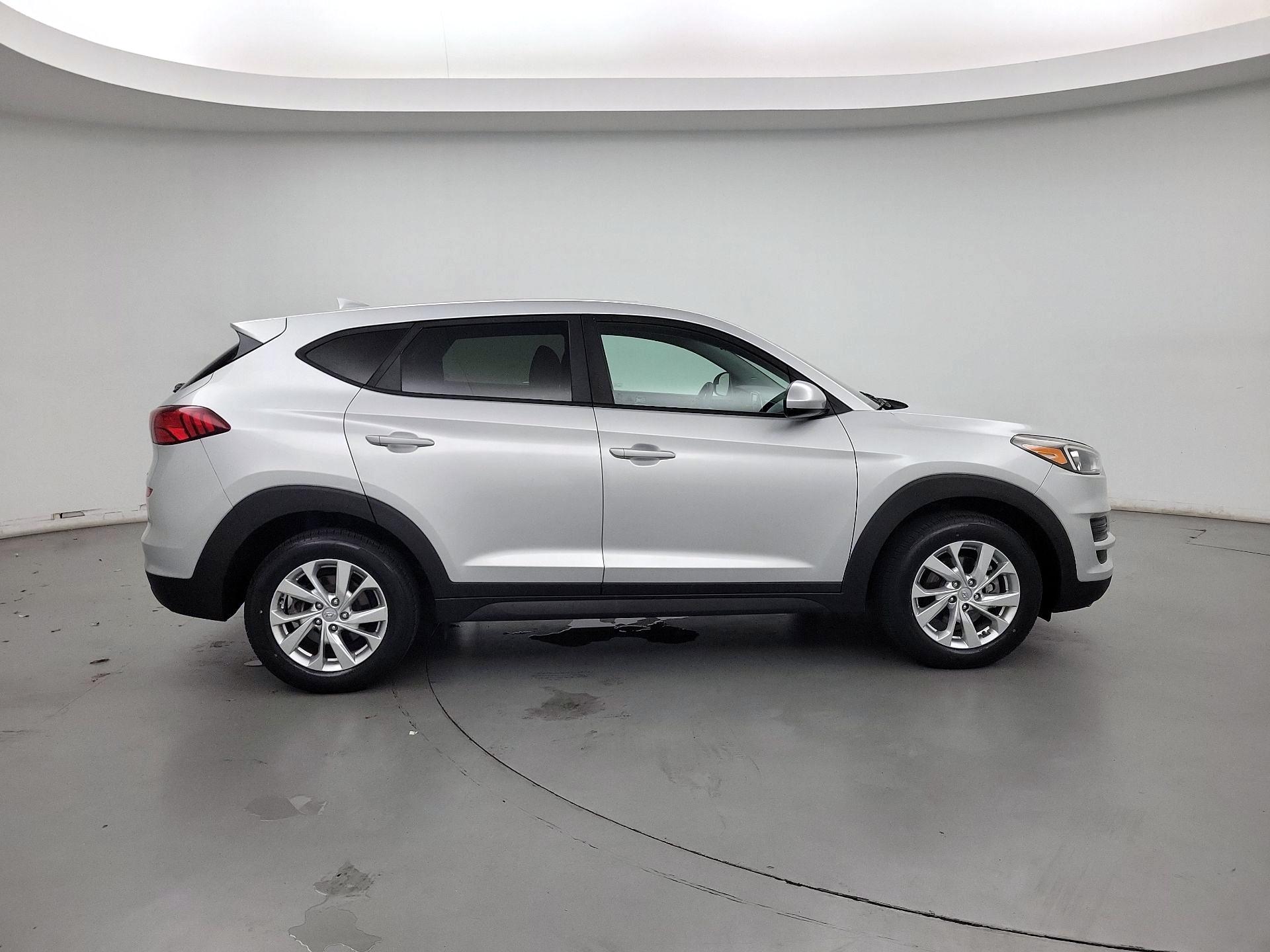 Thumbnail: 2019 Hyundai Tucson - 4