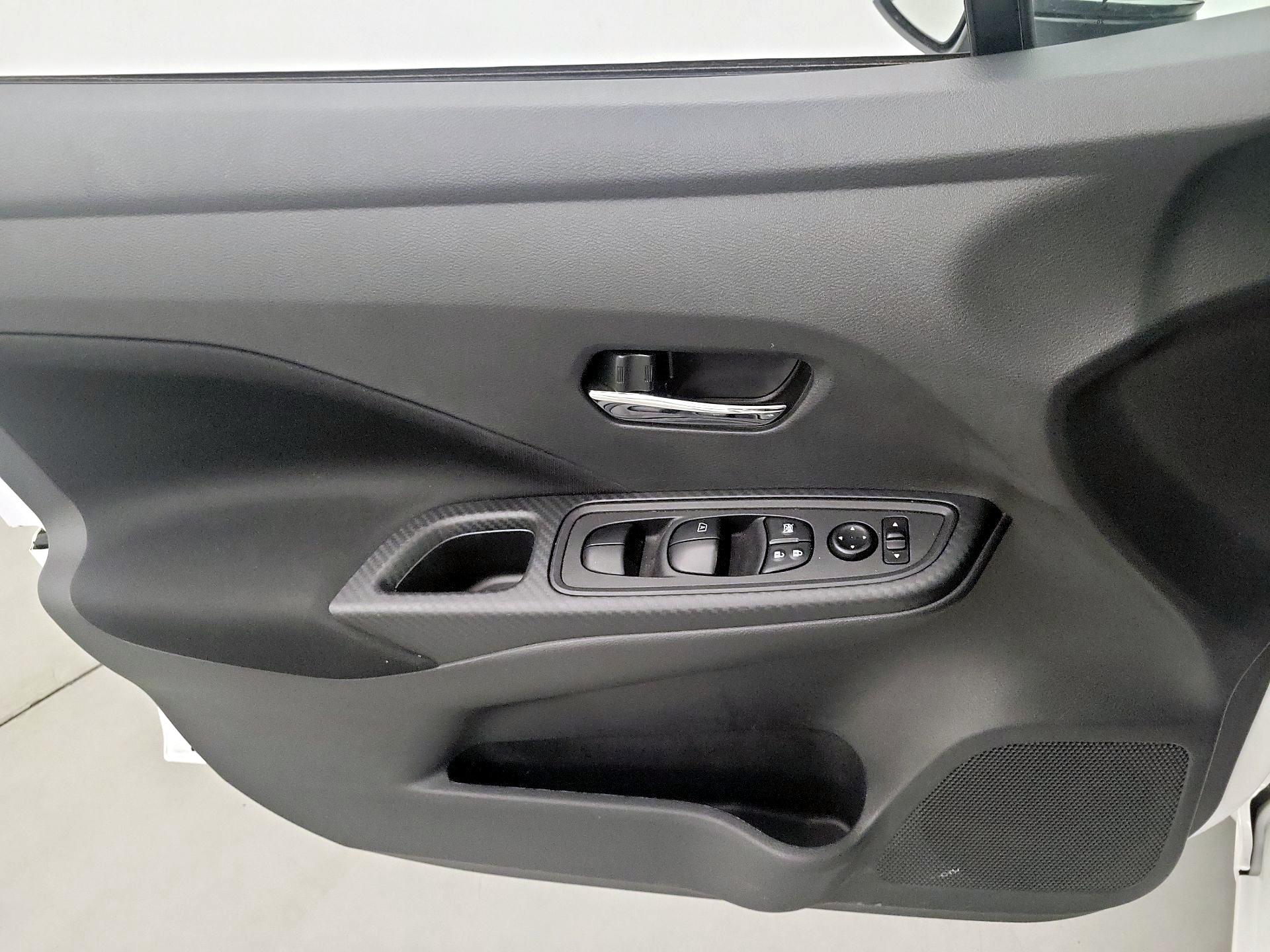 Thumbnail: 2021 Nissan Versa - 12
