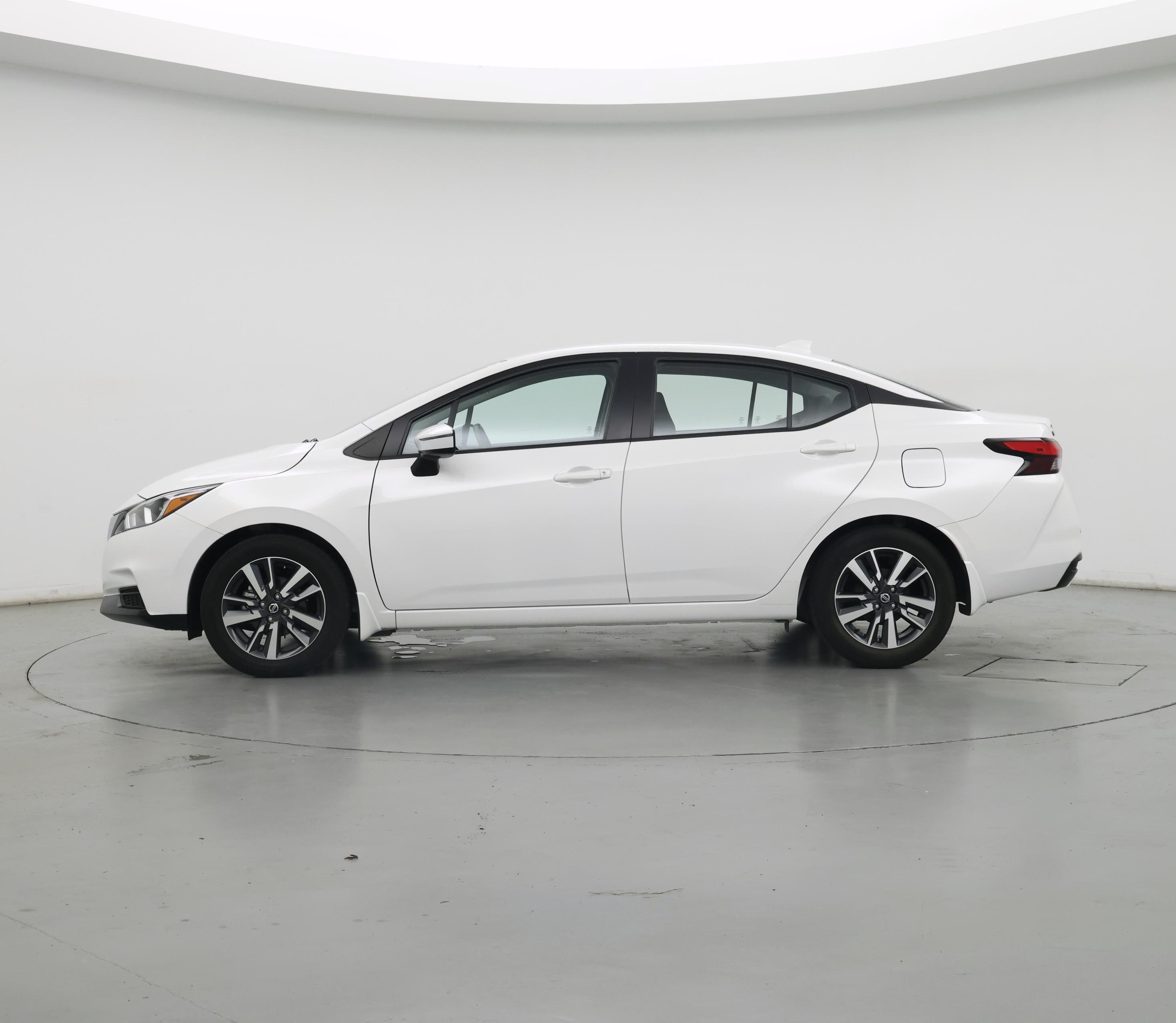 Thumbnail: 2021 Nissan Versa - 3
