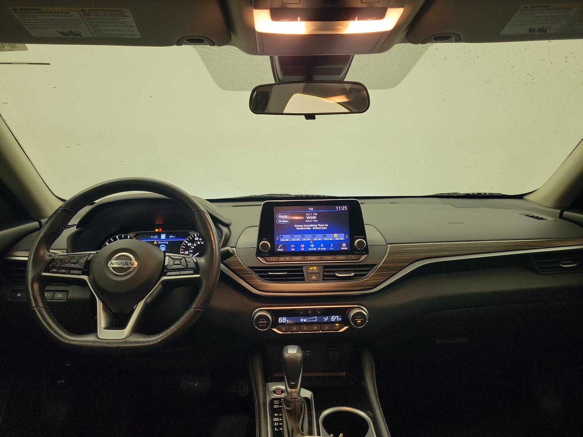 Thumbnail: 2022 Nissan Altima - 9