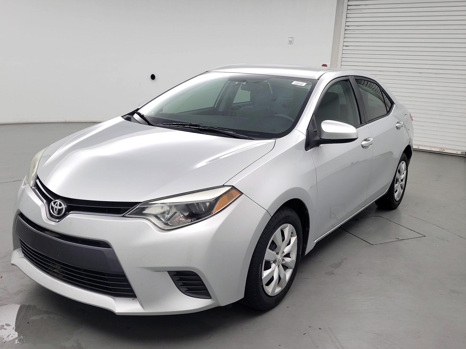 Thumbnail: 2015 Toyota Corolla - 3